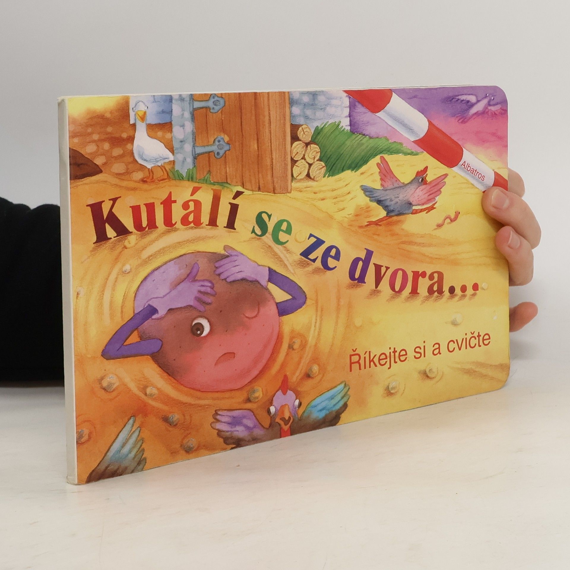 Darina Krygiel Kutálí se ze dvora...říkejte si a cvičte