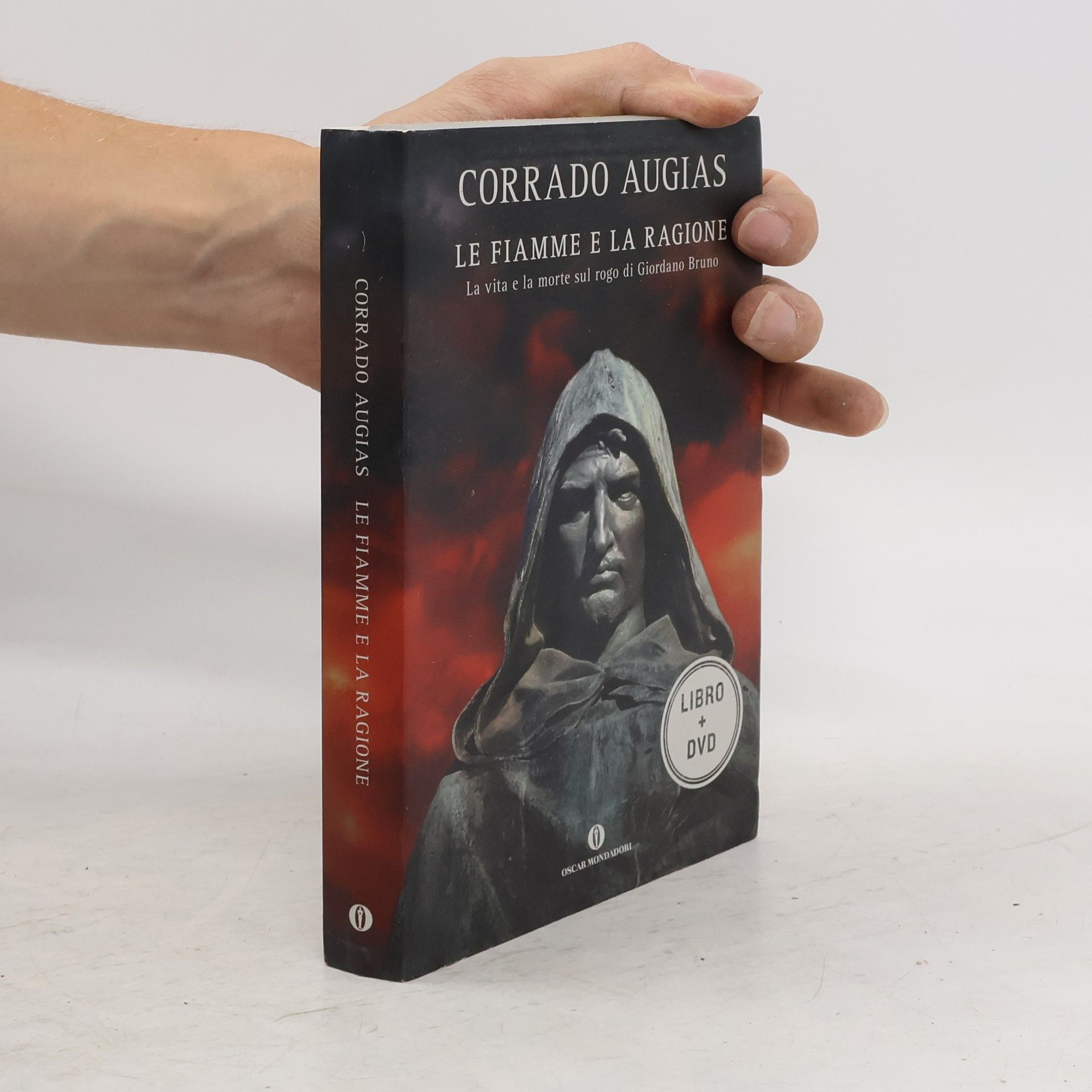 Corrado Augias Le fiamme e la ragione