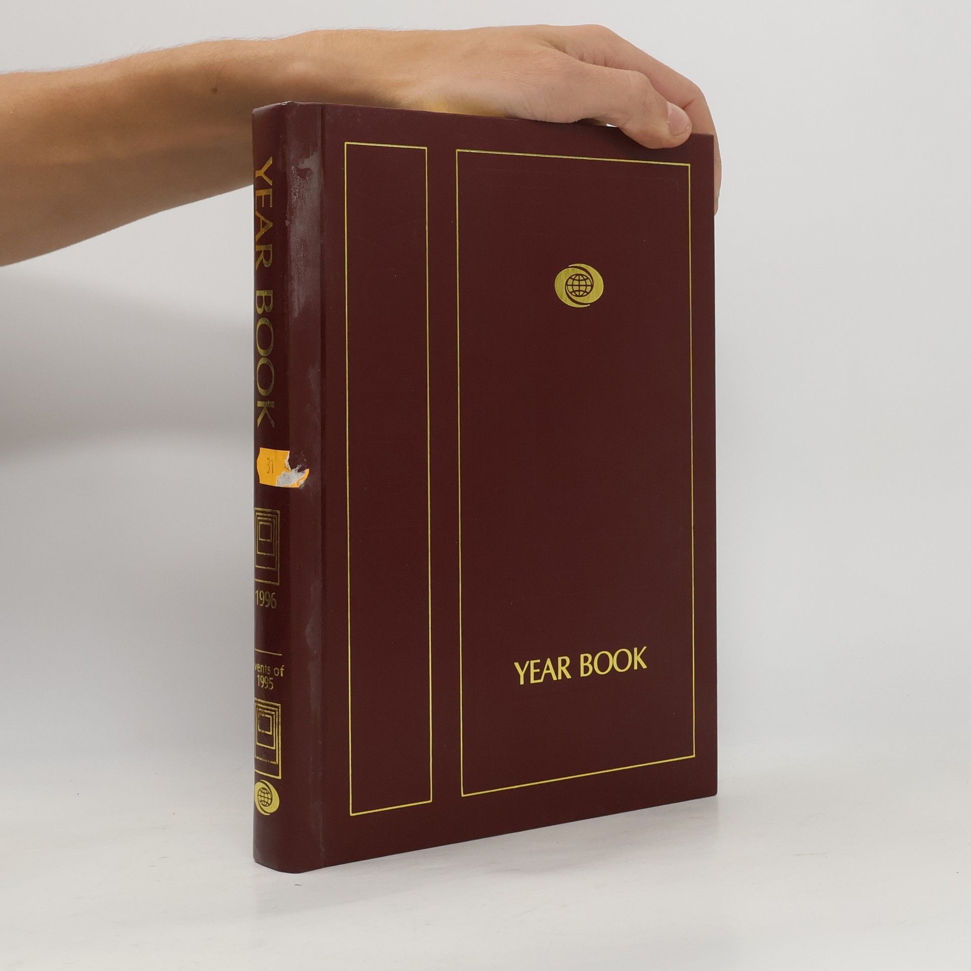 Collectif d'auteurs The World Book Year Book 1996