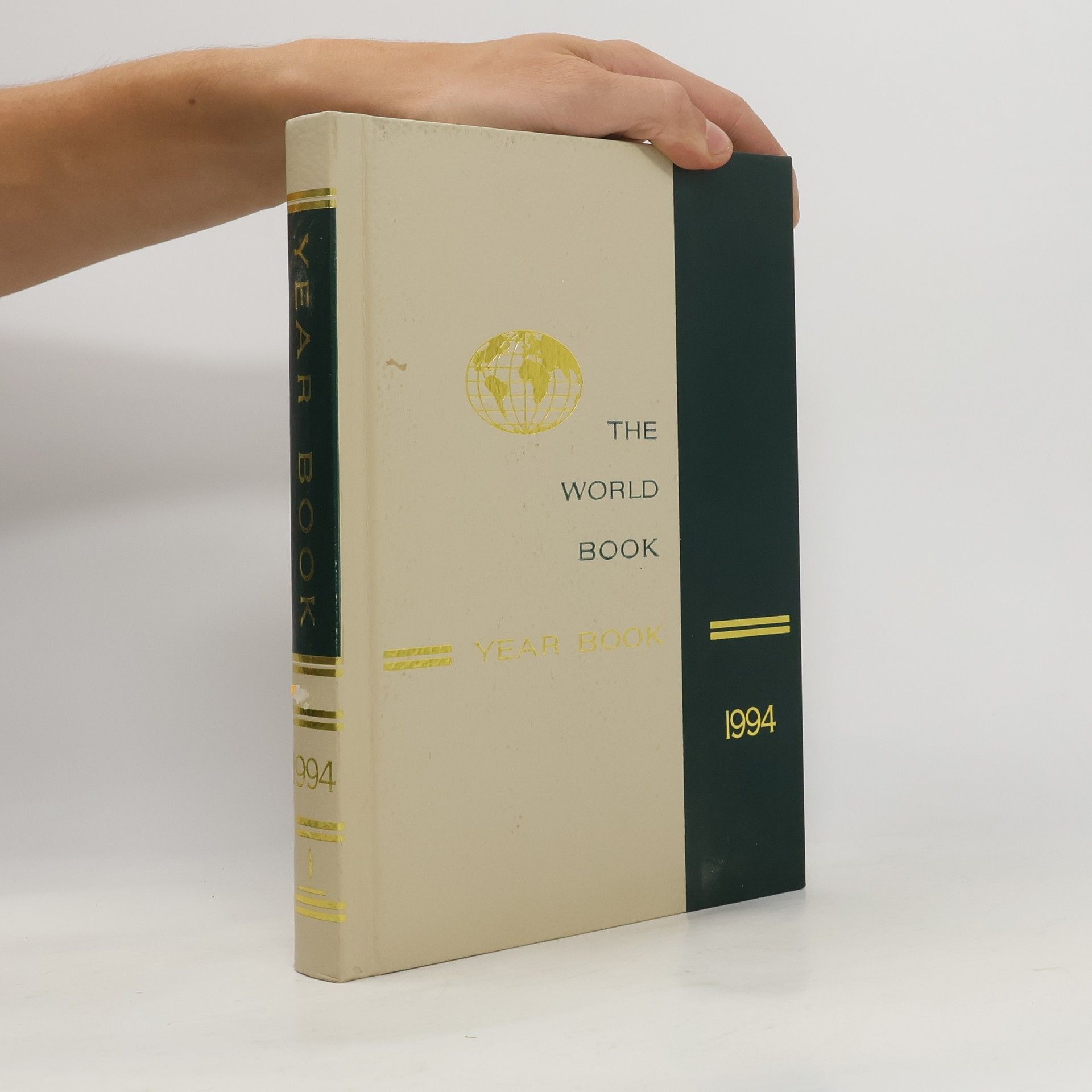 Collectif d'auteurs The World Book Year Book 1994