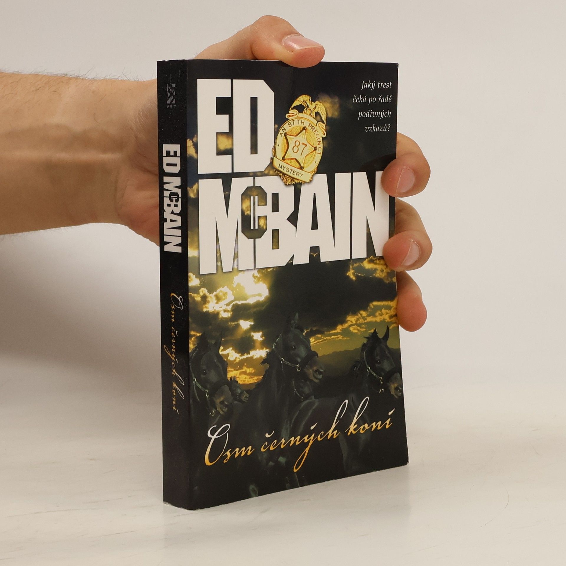 Ed McBain Osm černých koní