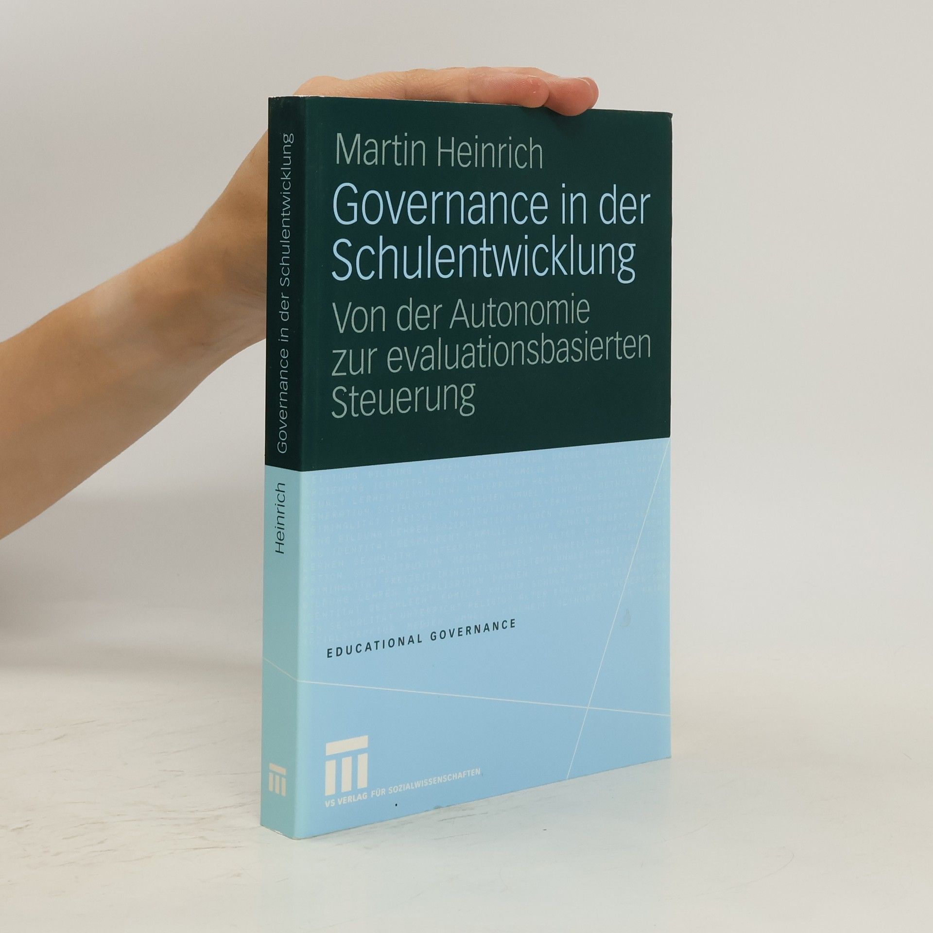 Martin Heinrich Governance in der Schulentwicklung