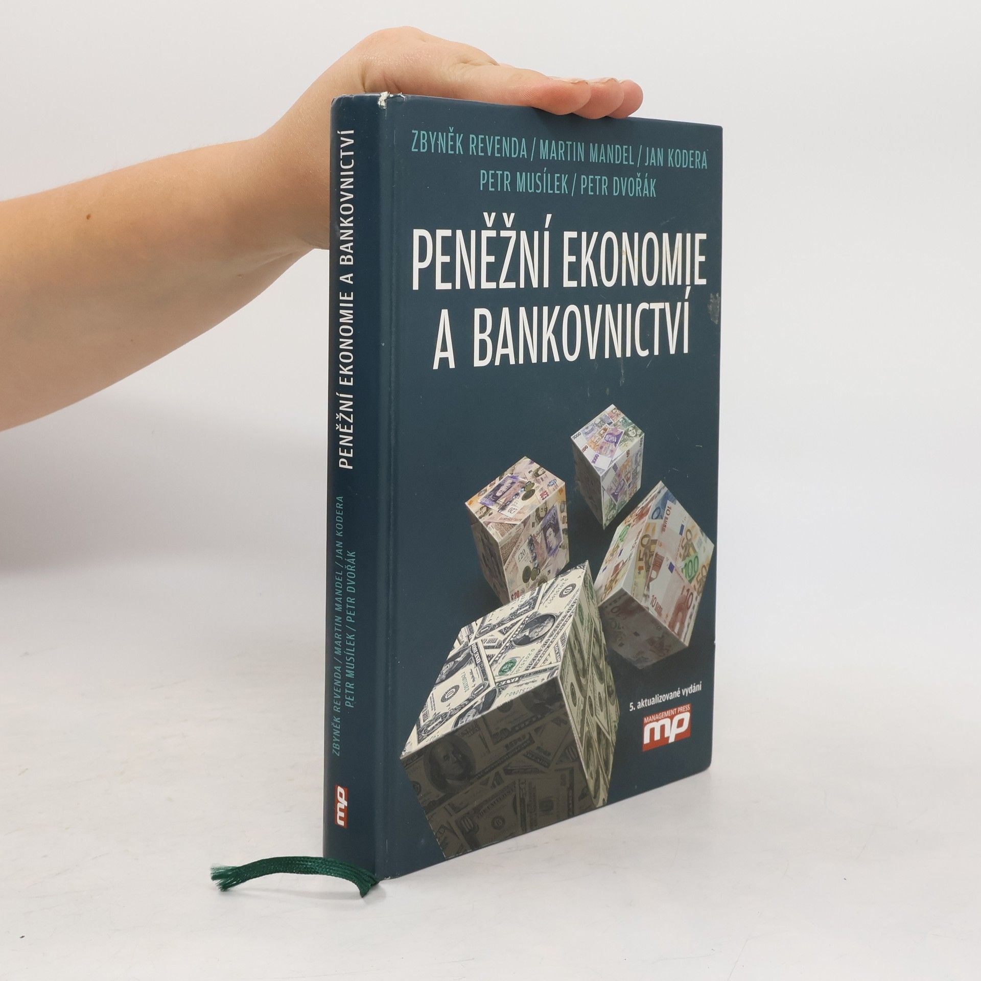 Zbyněk Revenda Peněžní ekonomie a bankovnictví