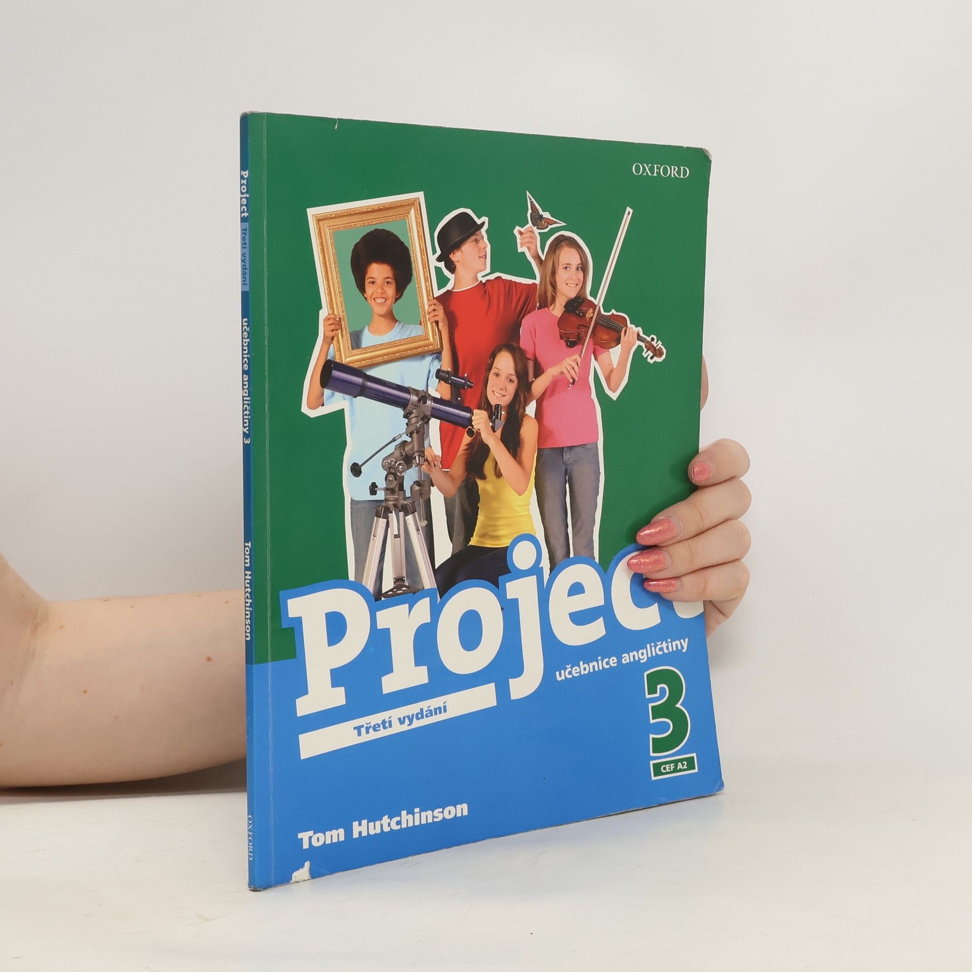 Tom Hutchinson Project. 3, Učebnice angličtiny