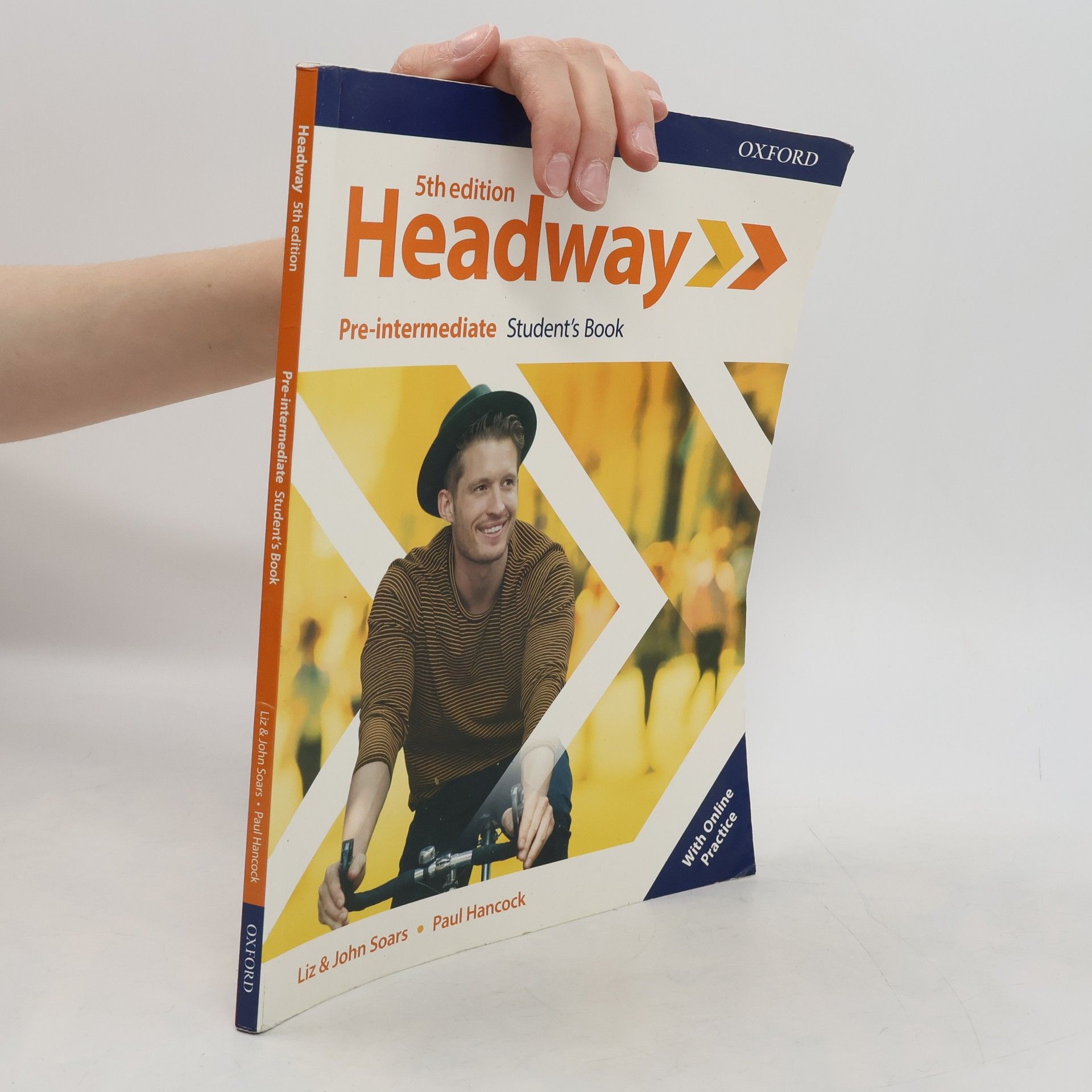Liz Soars Headway : pre-intermediate : student's book