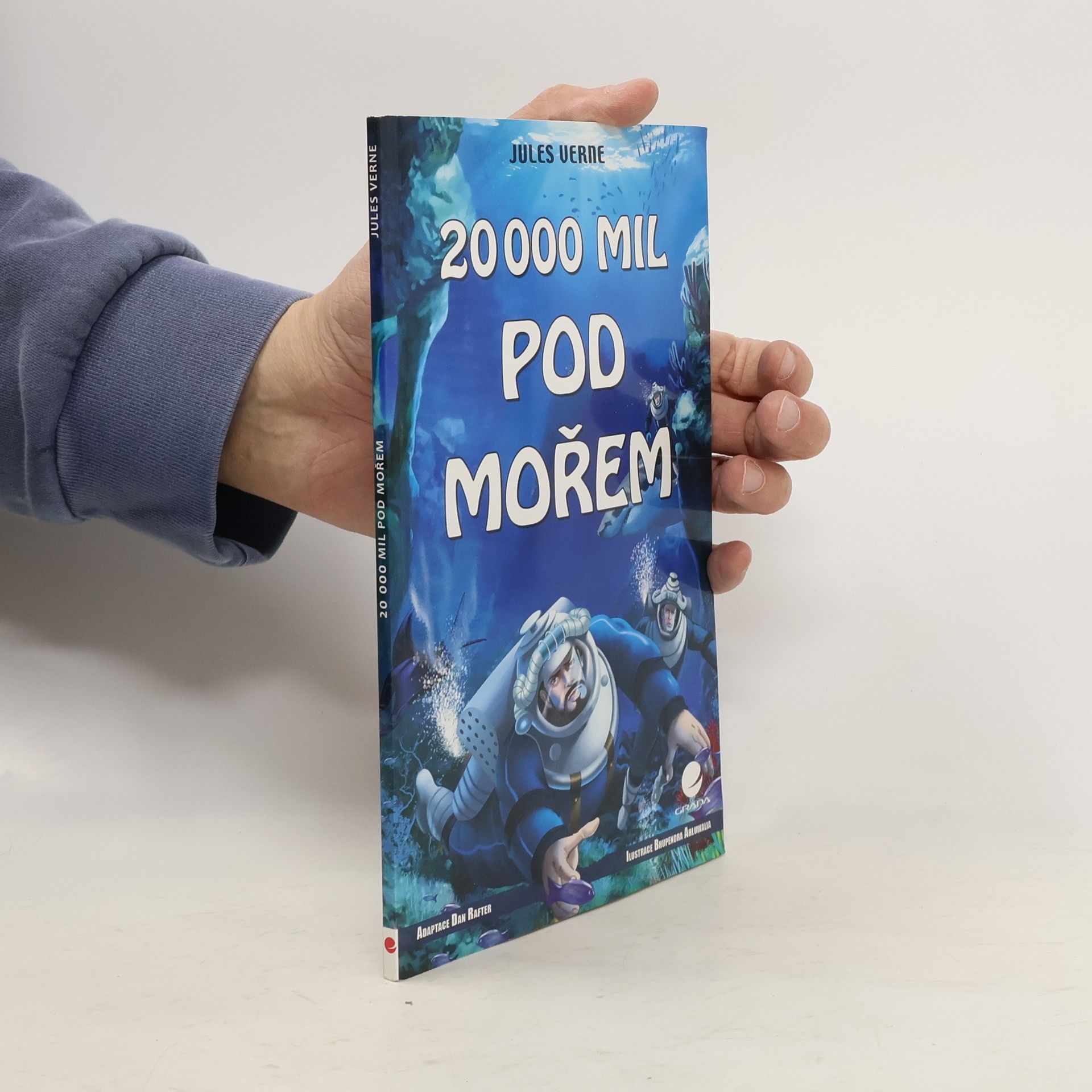 Dan Rafter 20 000 mil pod mořem