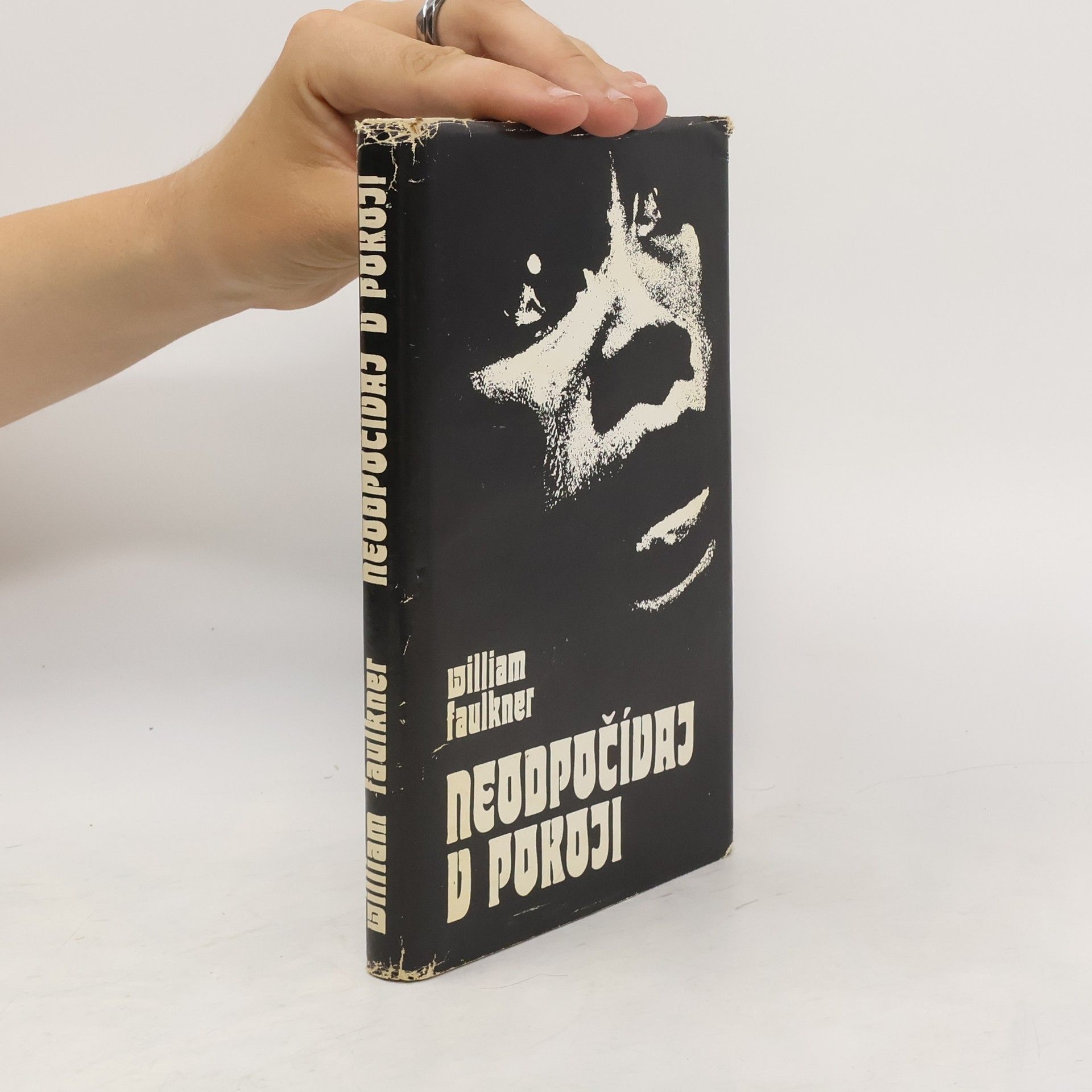 William Faulkner Neodpočívaj v pokoji