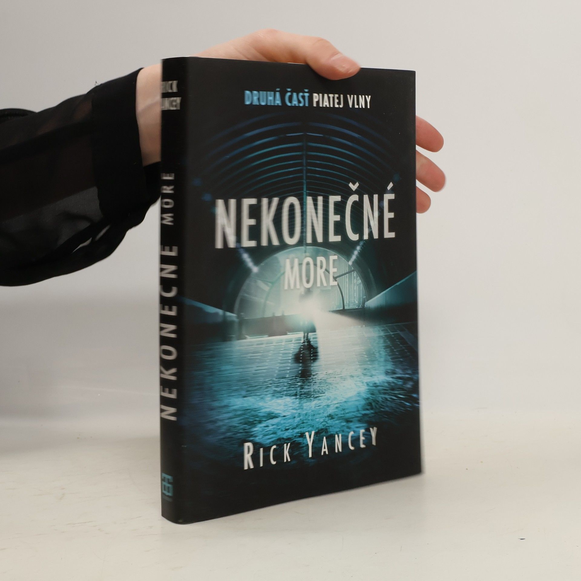 Rick Yancey Nekonečné more