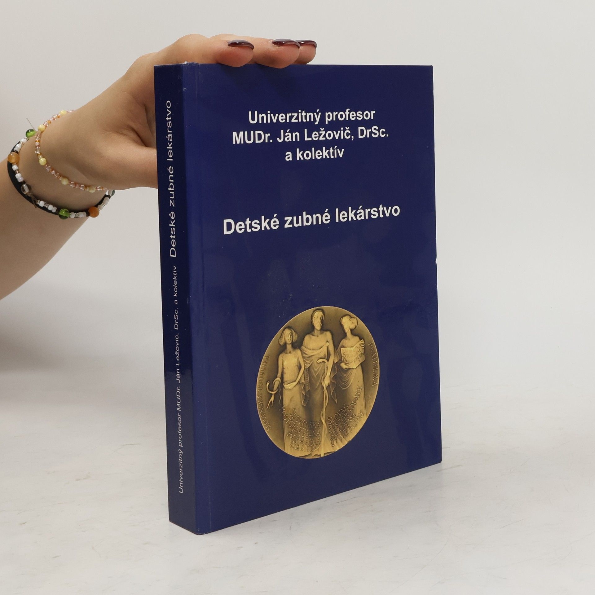 Anna Schneider Detské zubné lekárstvo