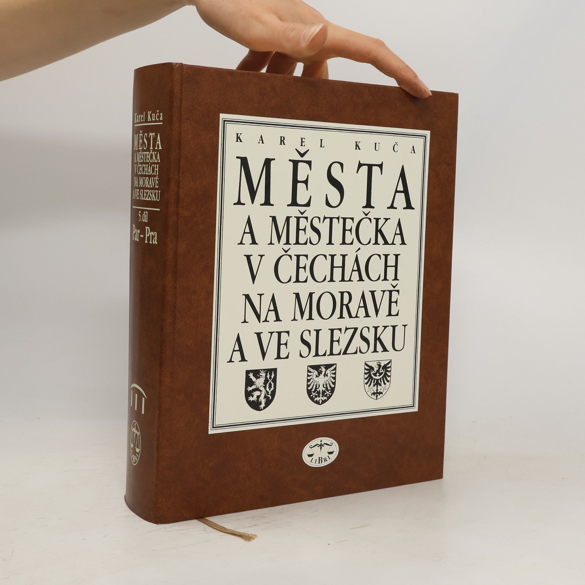 Karel Kuča Města a městečka v Čechách, na Moravě a ve Slezsku. 3. díl, Kolí-Mi