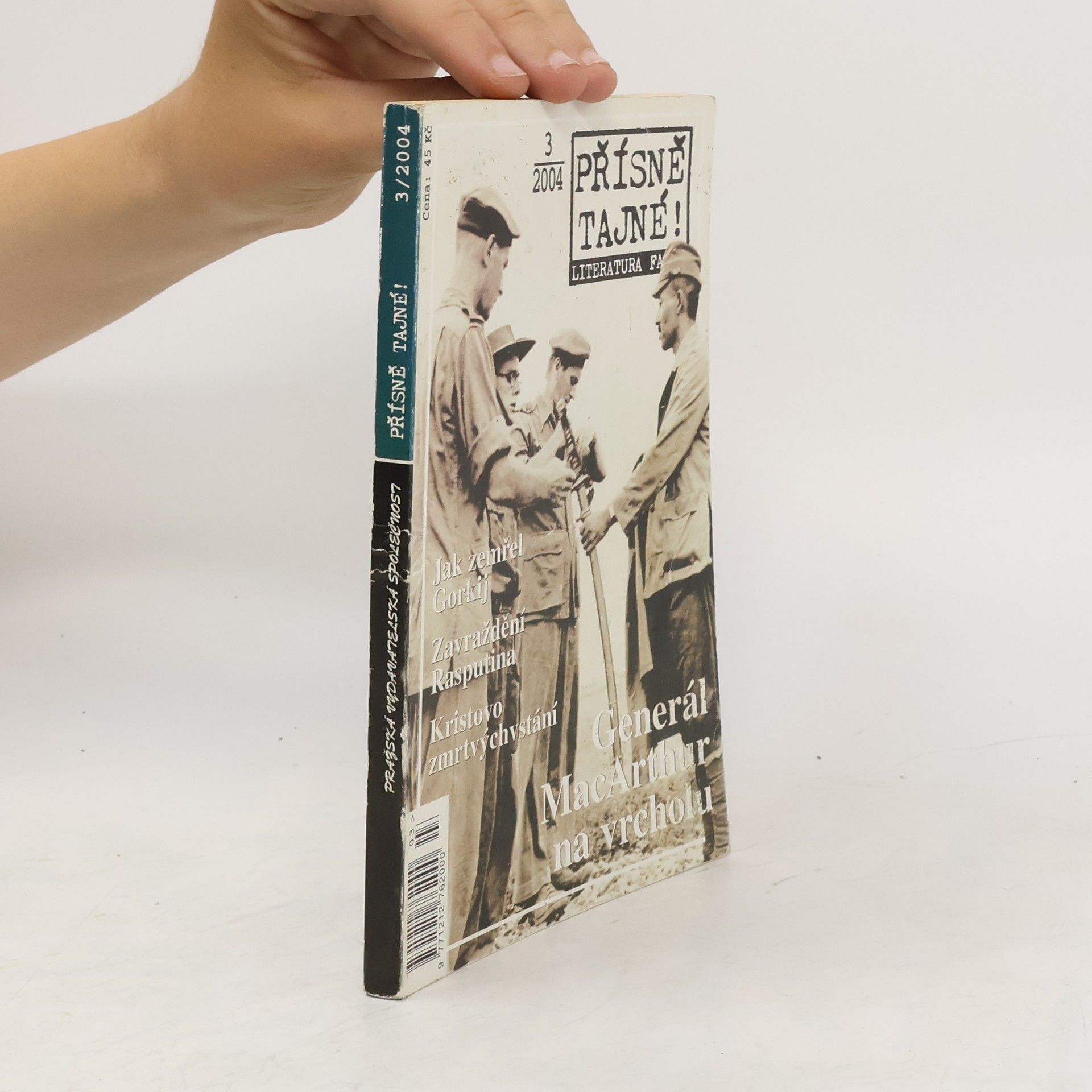 Karel Richter Přísně tajné! : Generál MacArthur na vrcholu