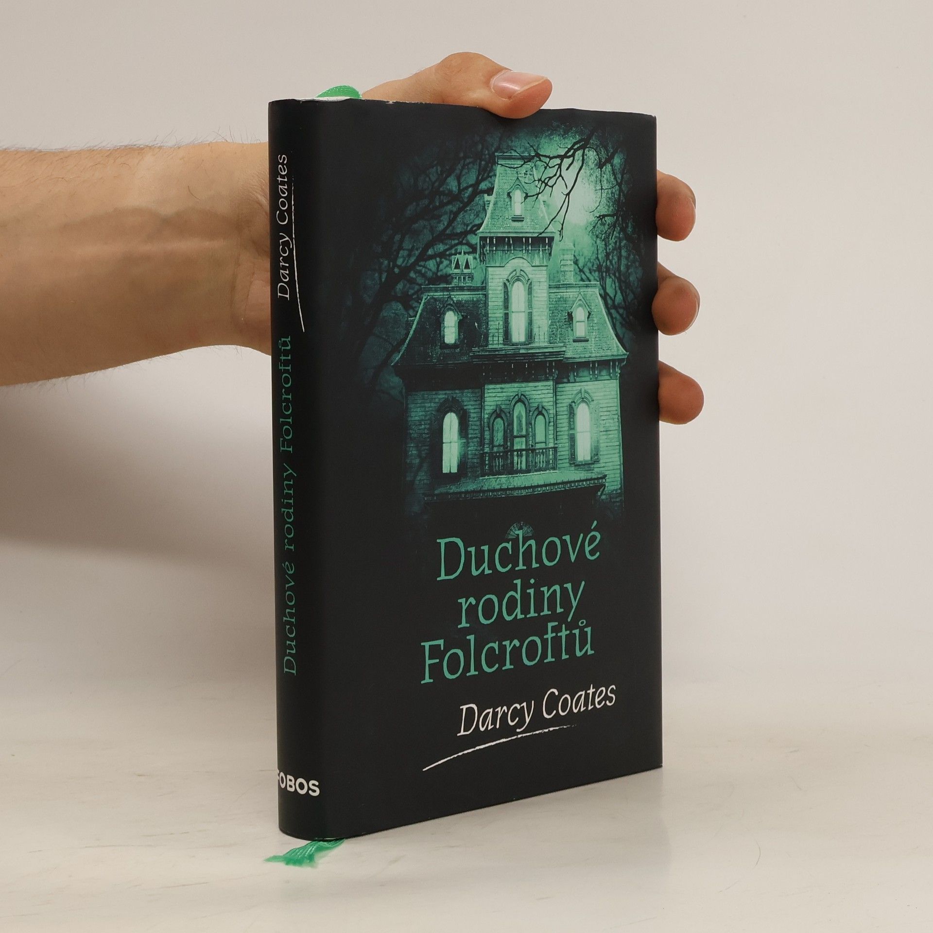 Darcy Coates Duchové rodiny Folcroftů