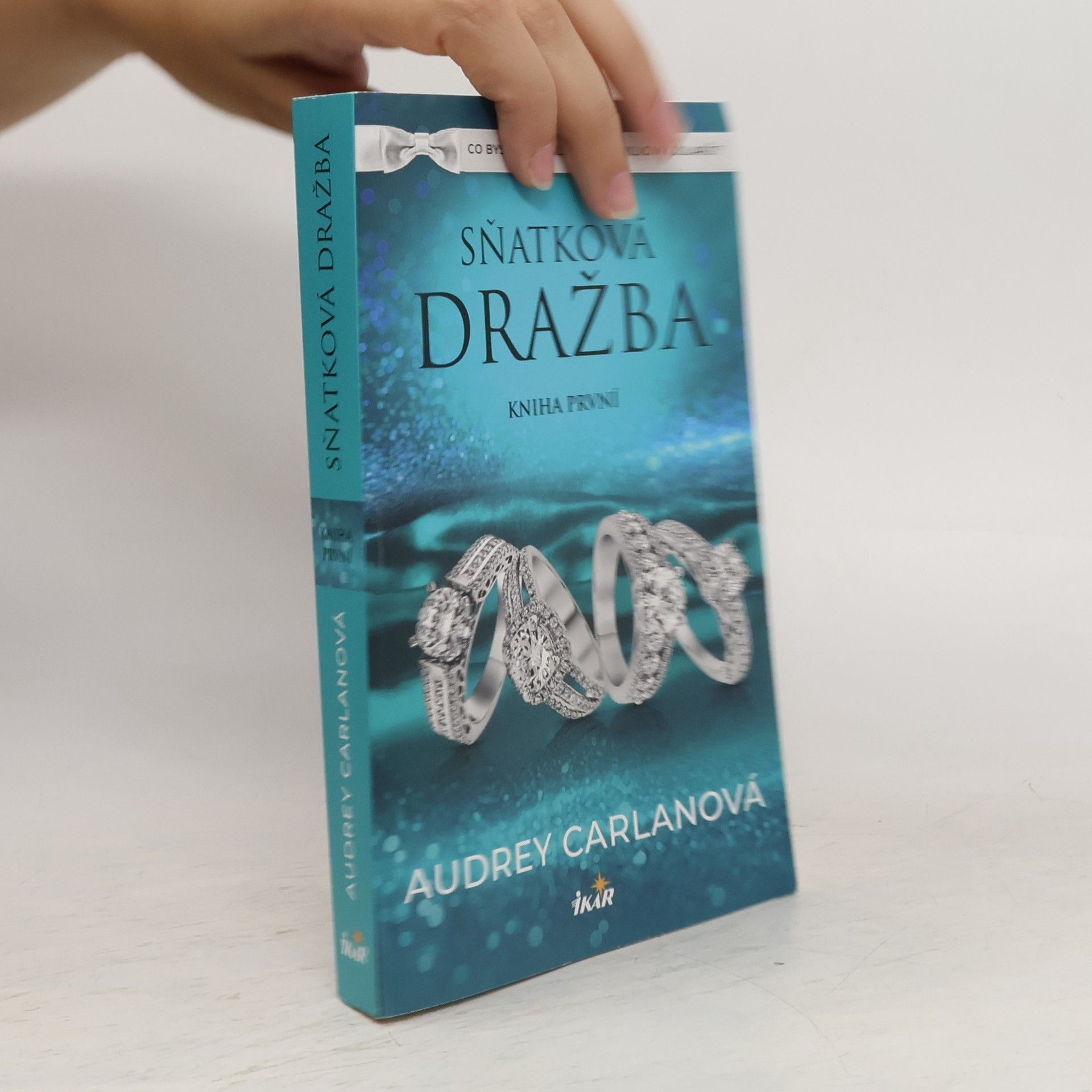 Audrey Carlan Sňatková dražba: Kniha první