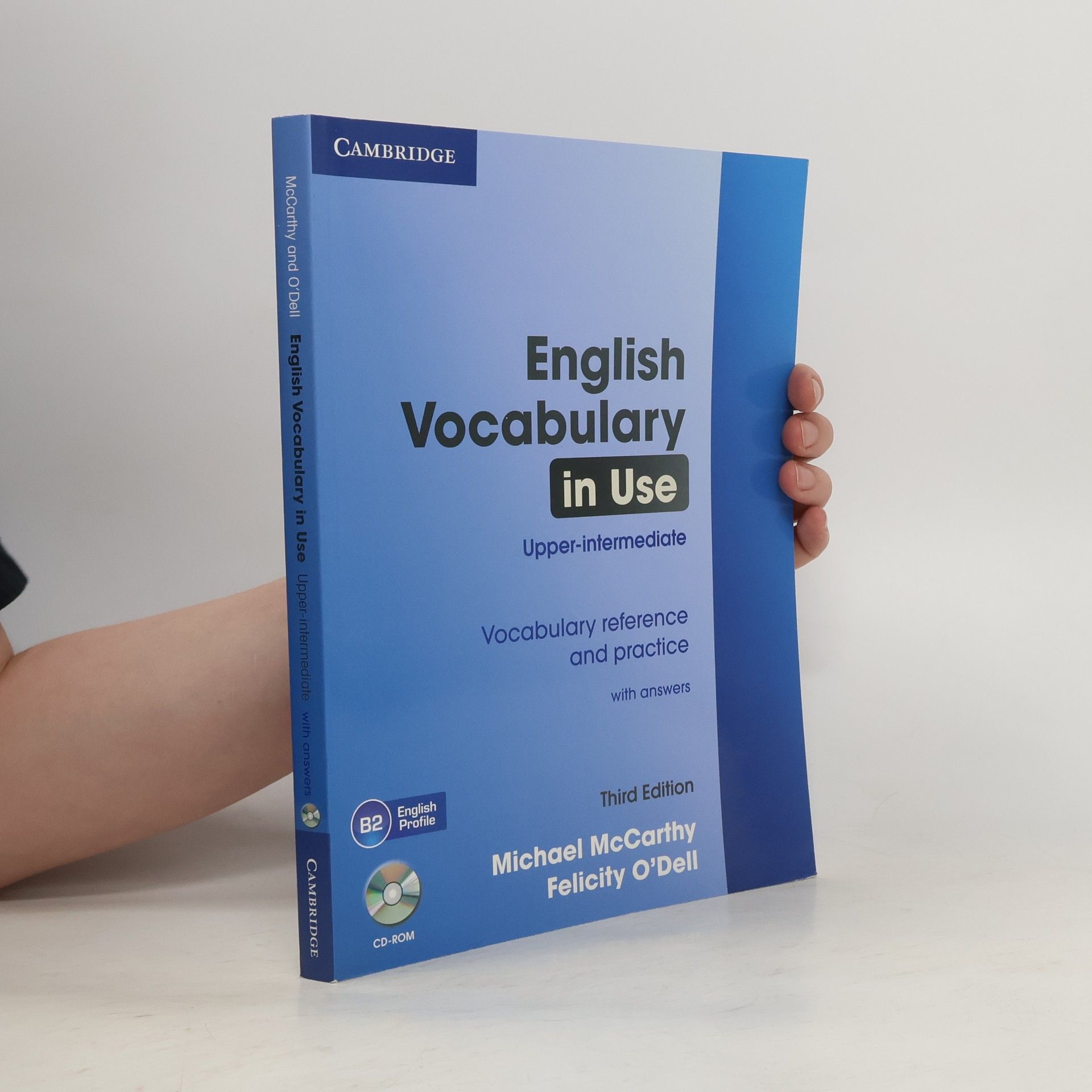 Michael Mc Carthy English vocabulary in use - upper-intermediate: vocabulary reference and practice with answers