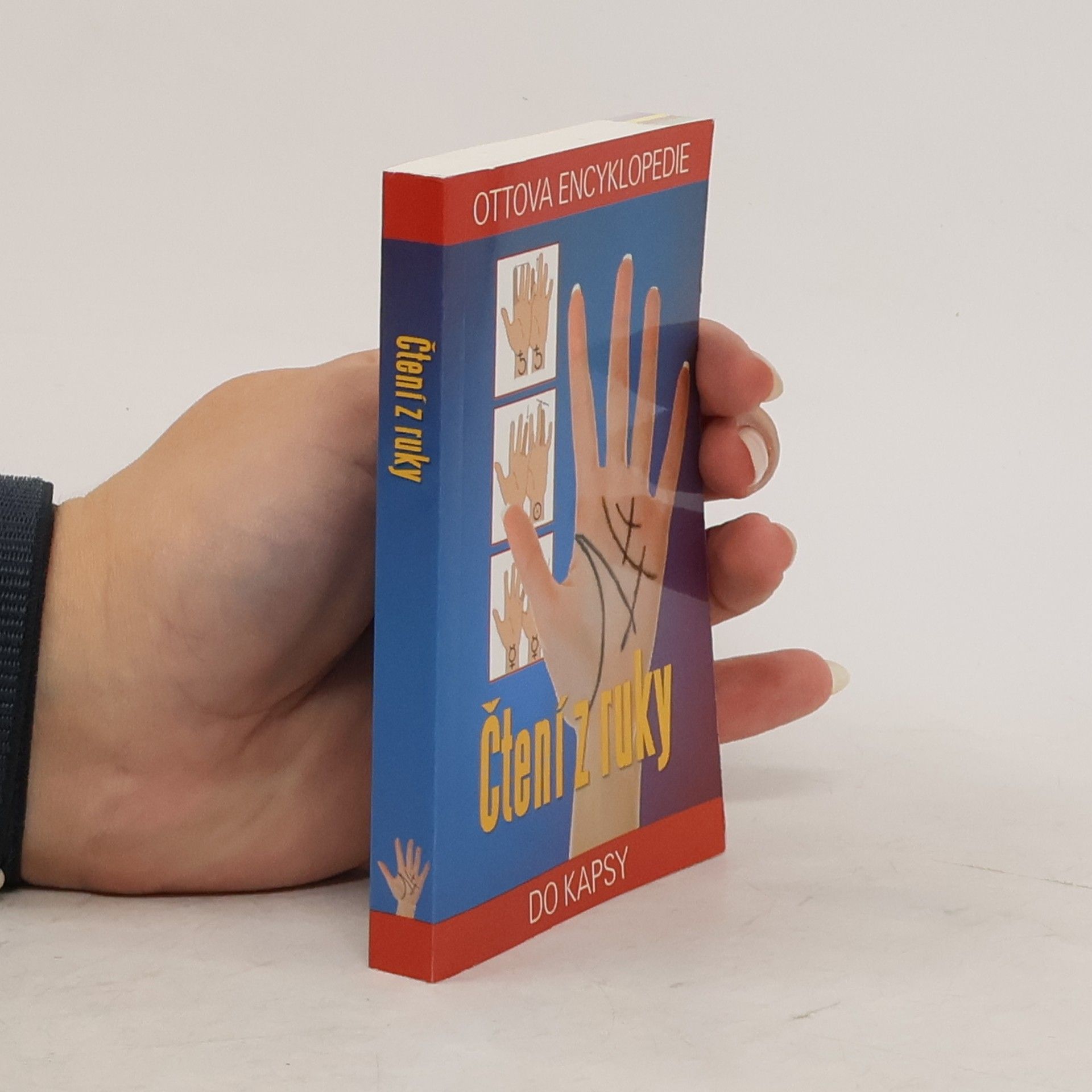 Autores varios Čtení z ruky