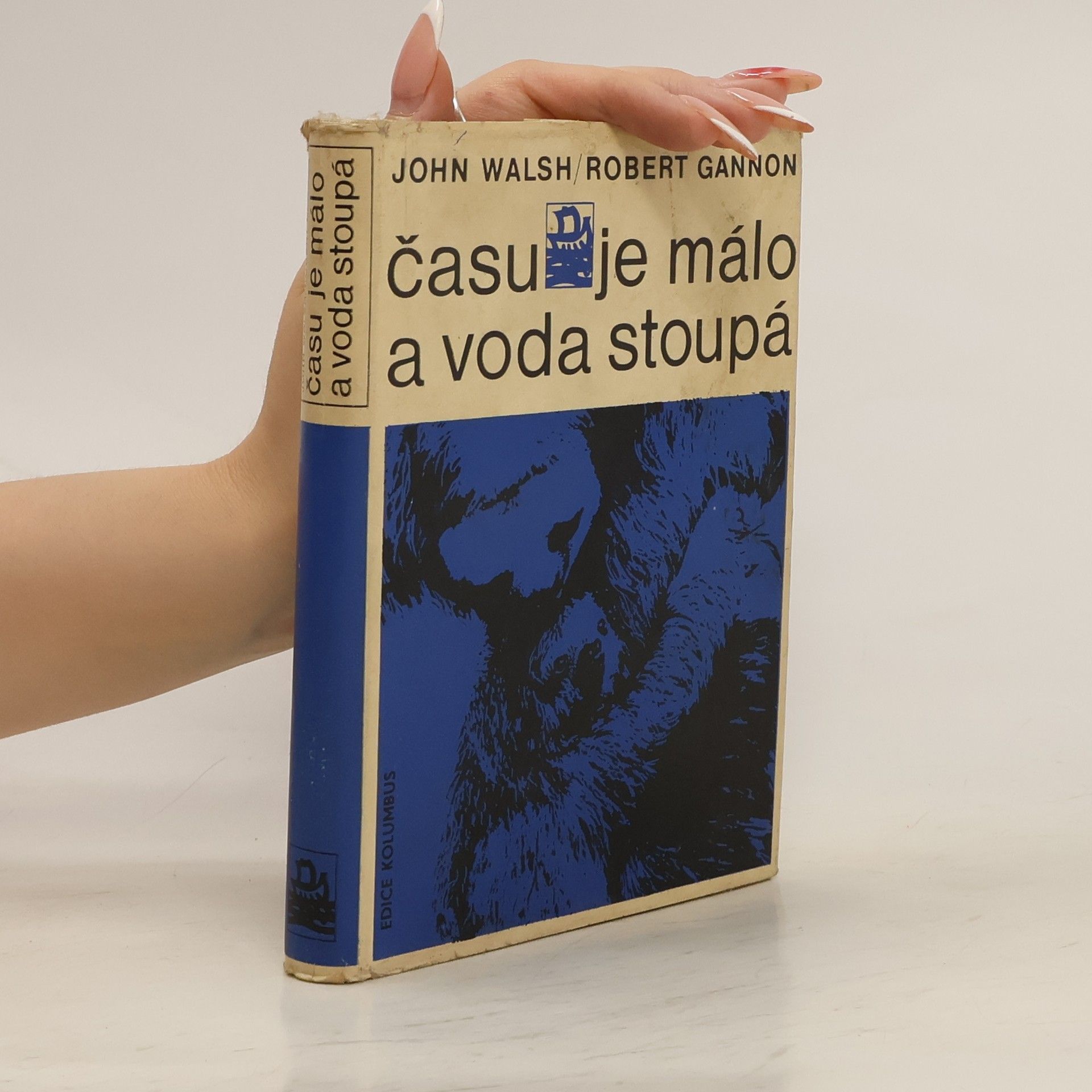 John Walsh Času je málo a voda stoupá