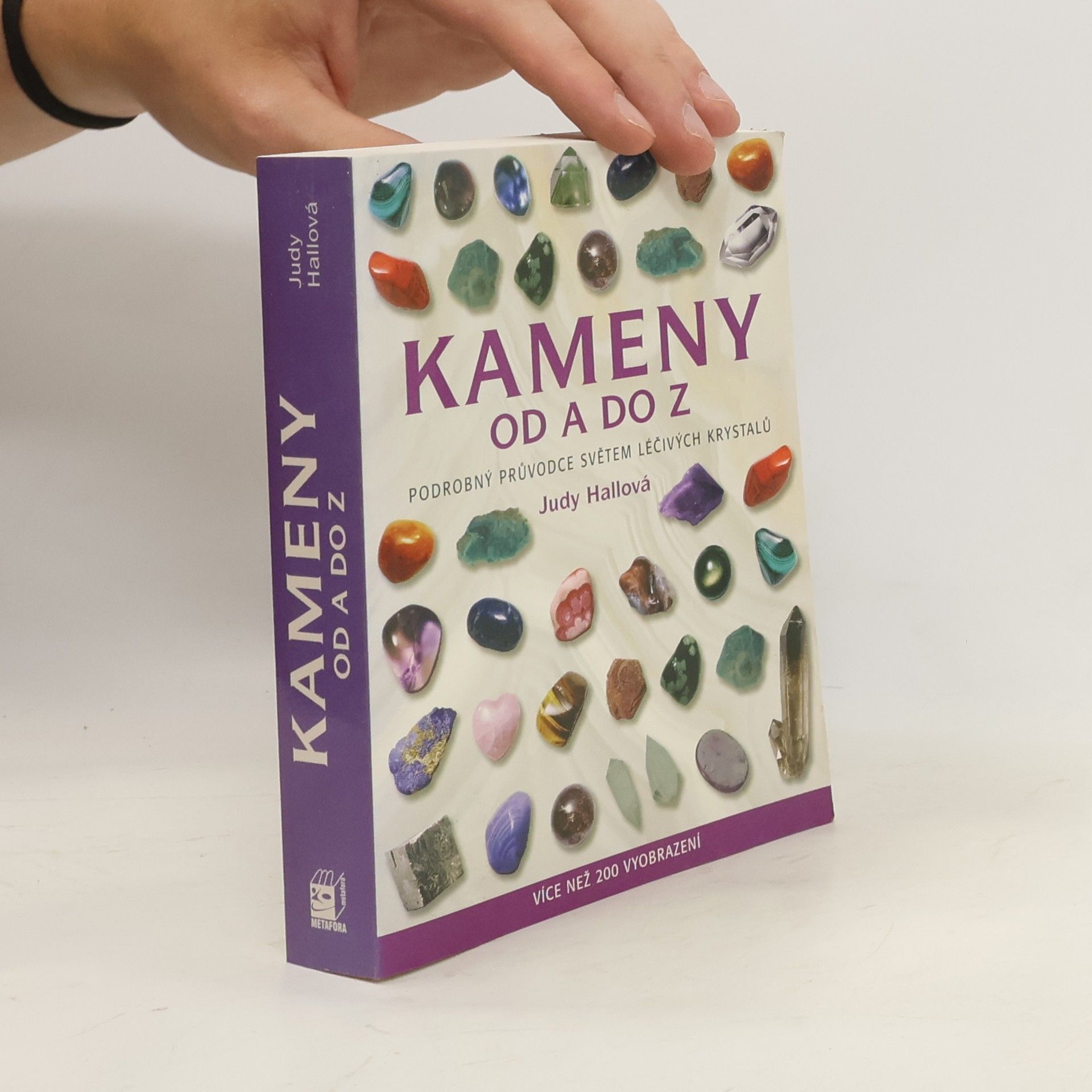 Judy Hall Kameny od A do Z