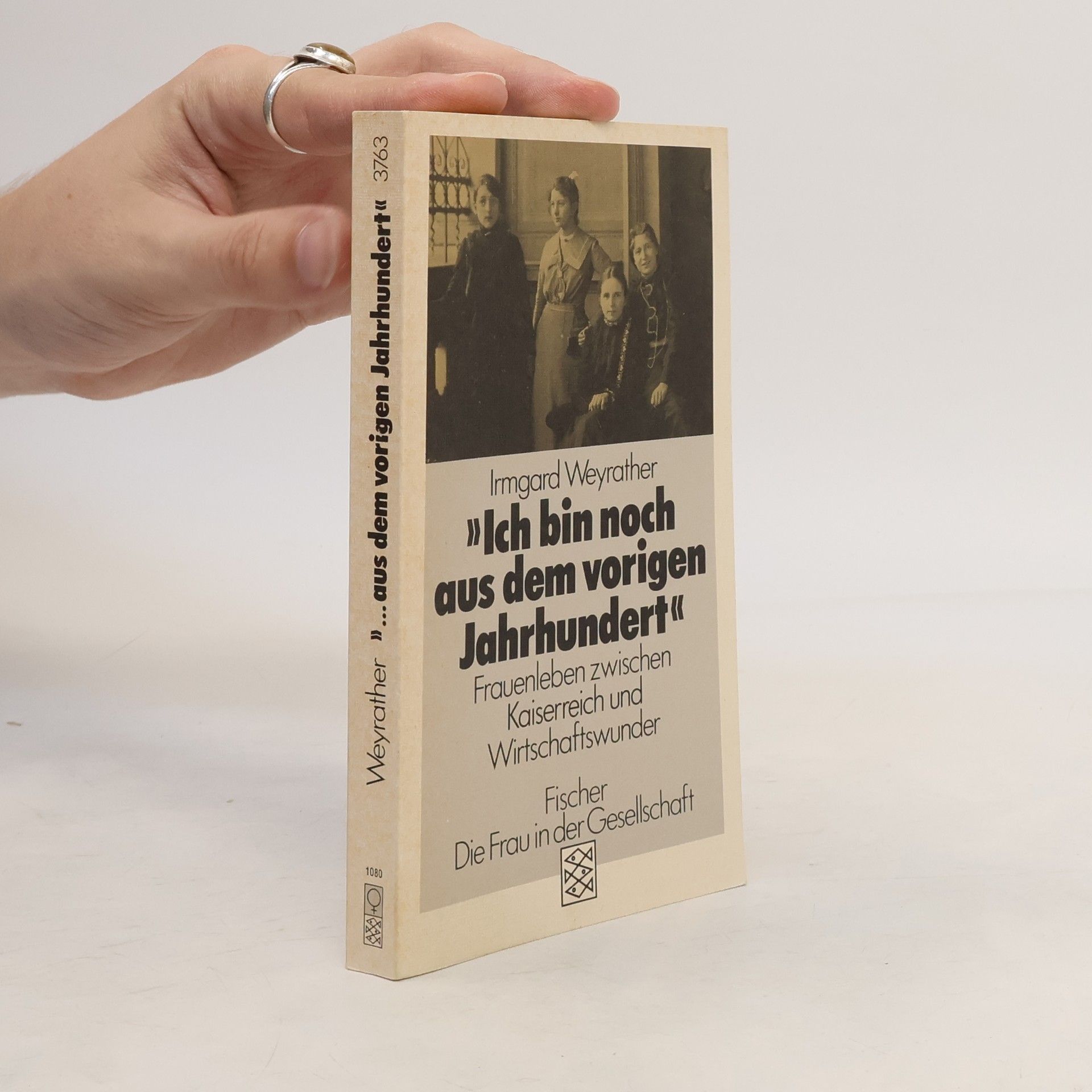 Irmgard Weyrather "Ich bin noch aus dem vorigen Jahrhundert"