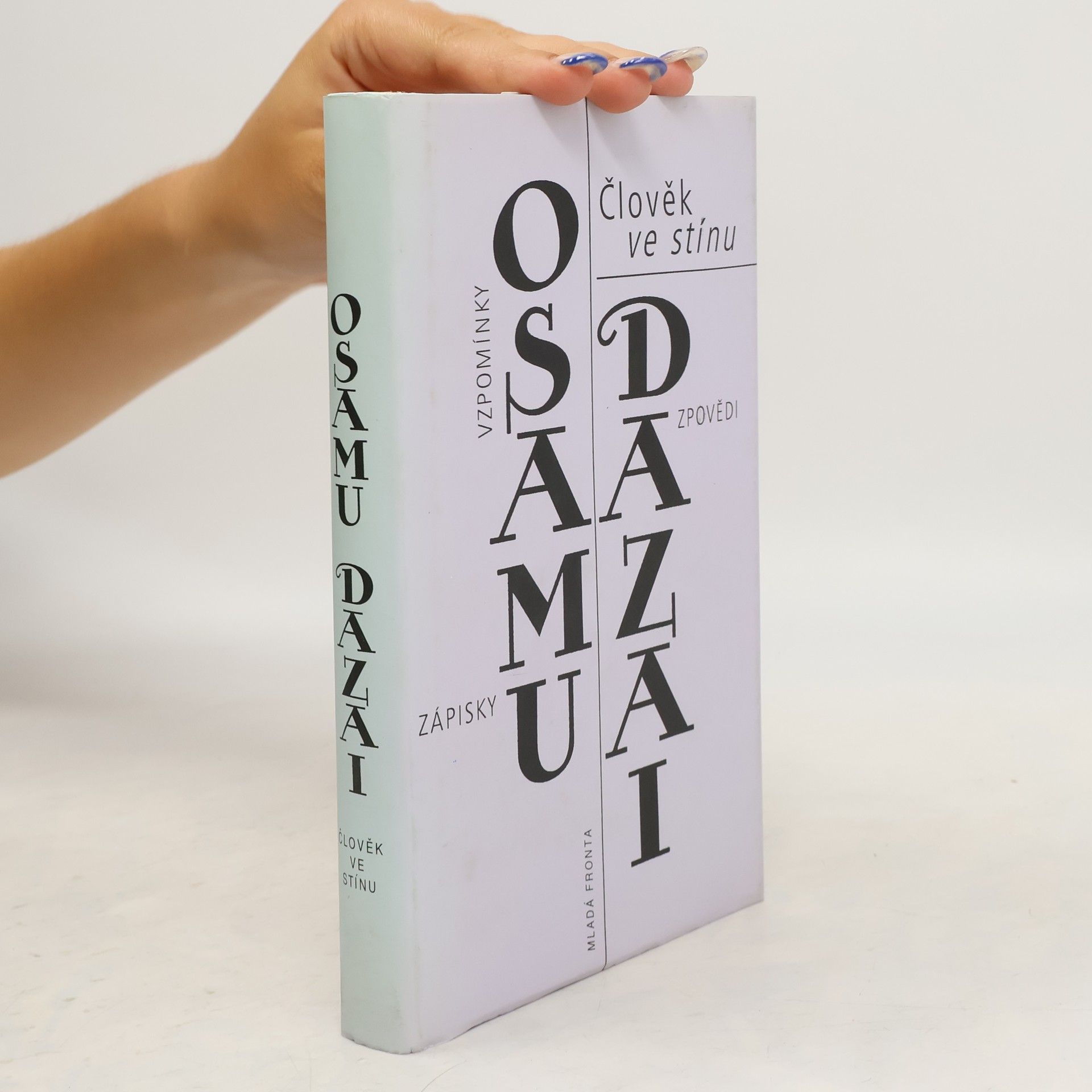 Osamu Dazai Člověk ve stínu