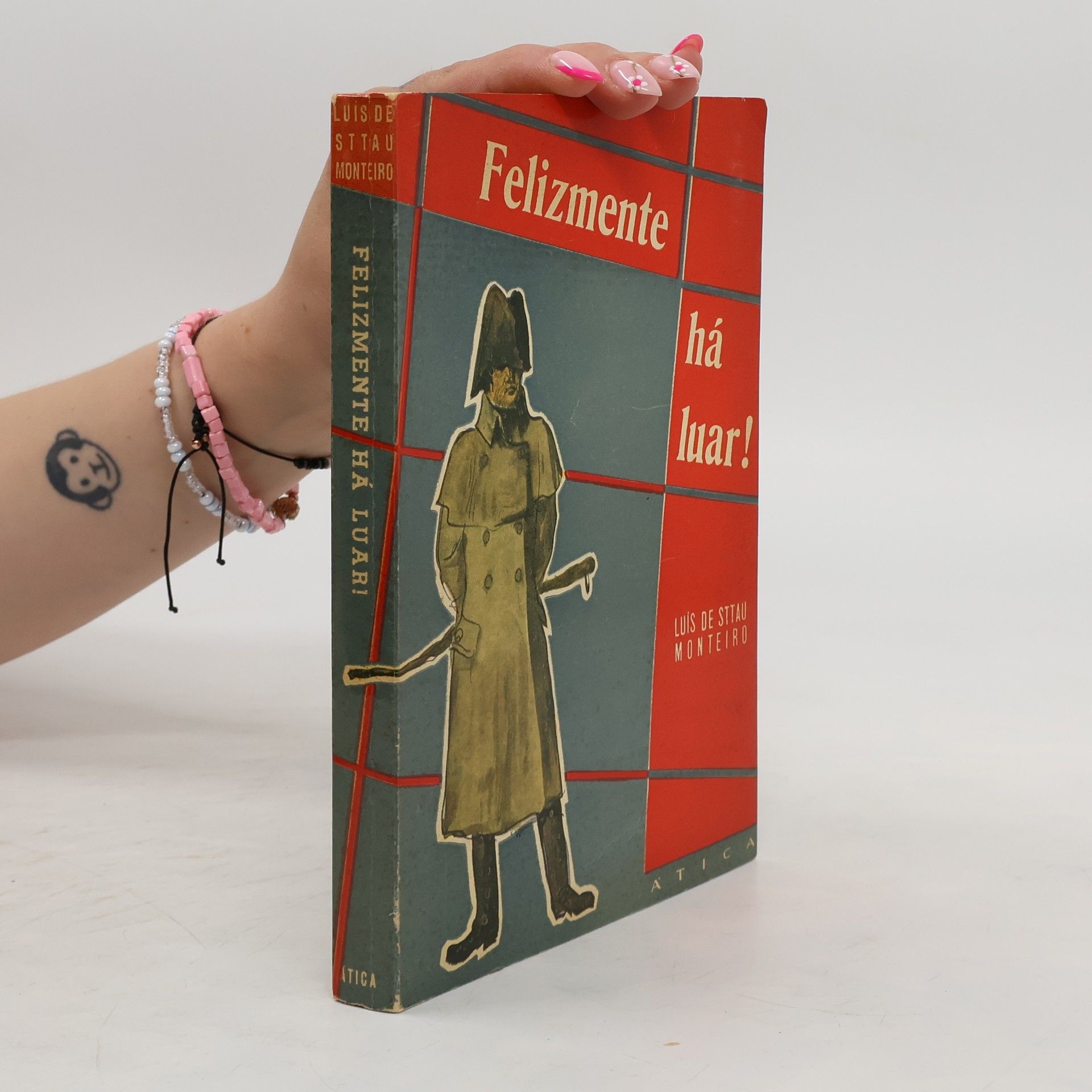 Luís de Sttau Monteiro Felizmente há luar!