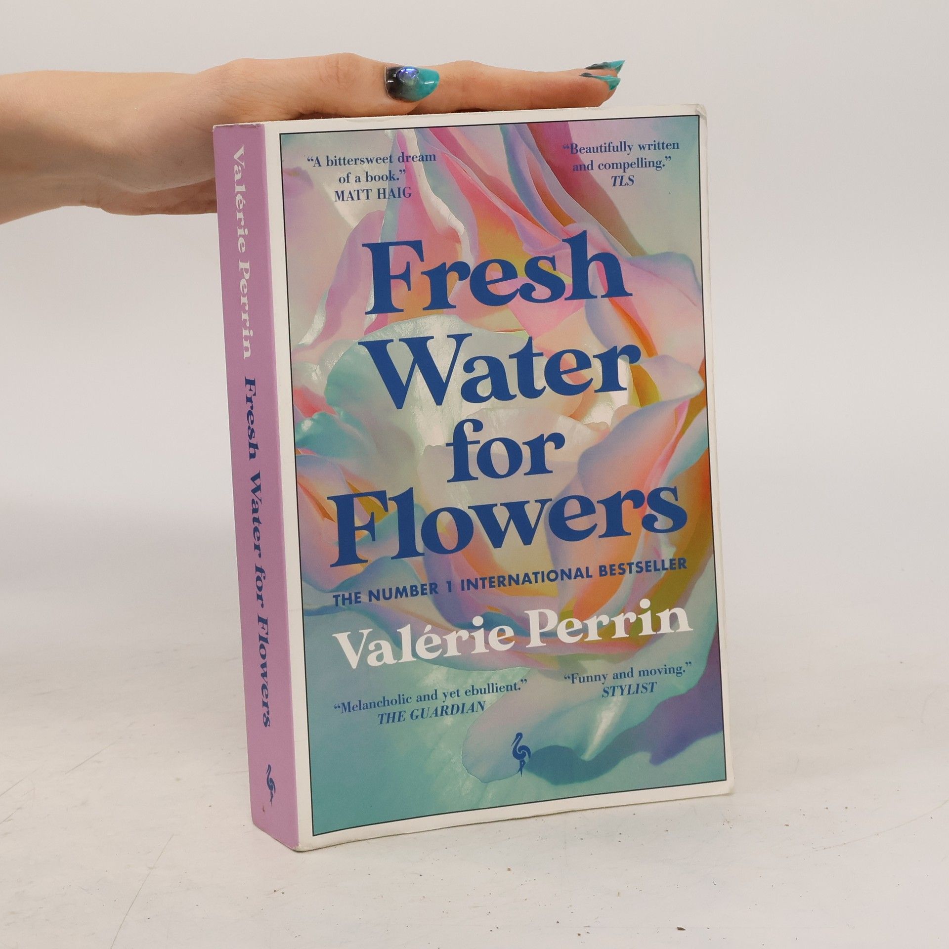 Valérie Perrin Fresh Water for Flowers