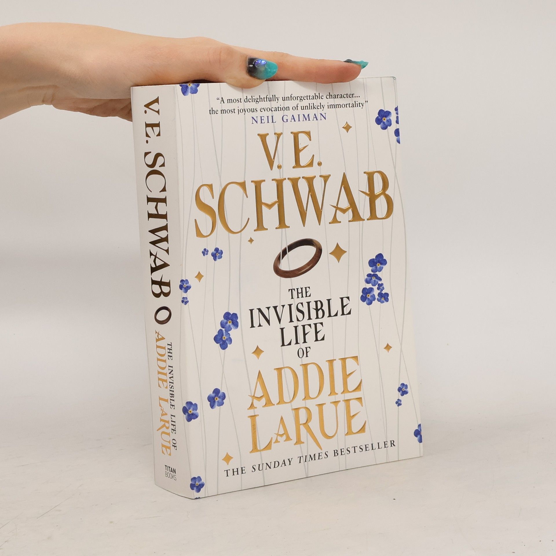 Victoria Schwab The Invisible Life of Addie LaRue