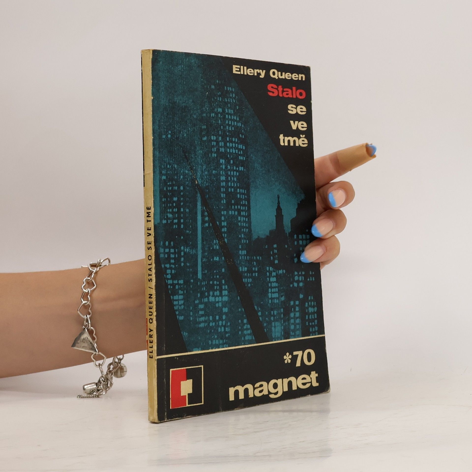 Ellery Queen Stalo se ve tmě