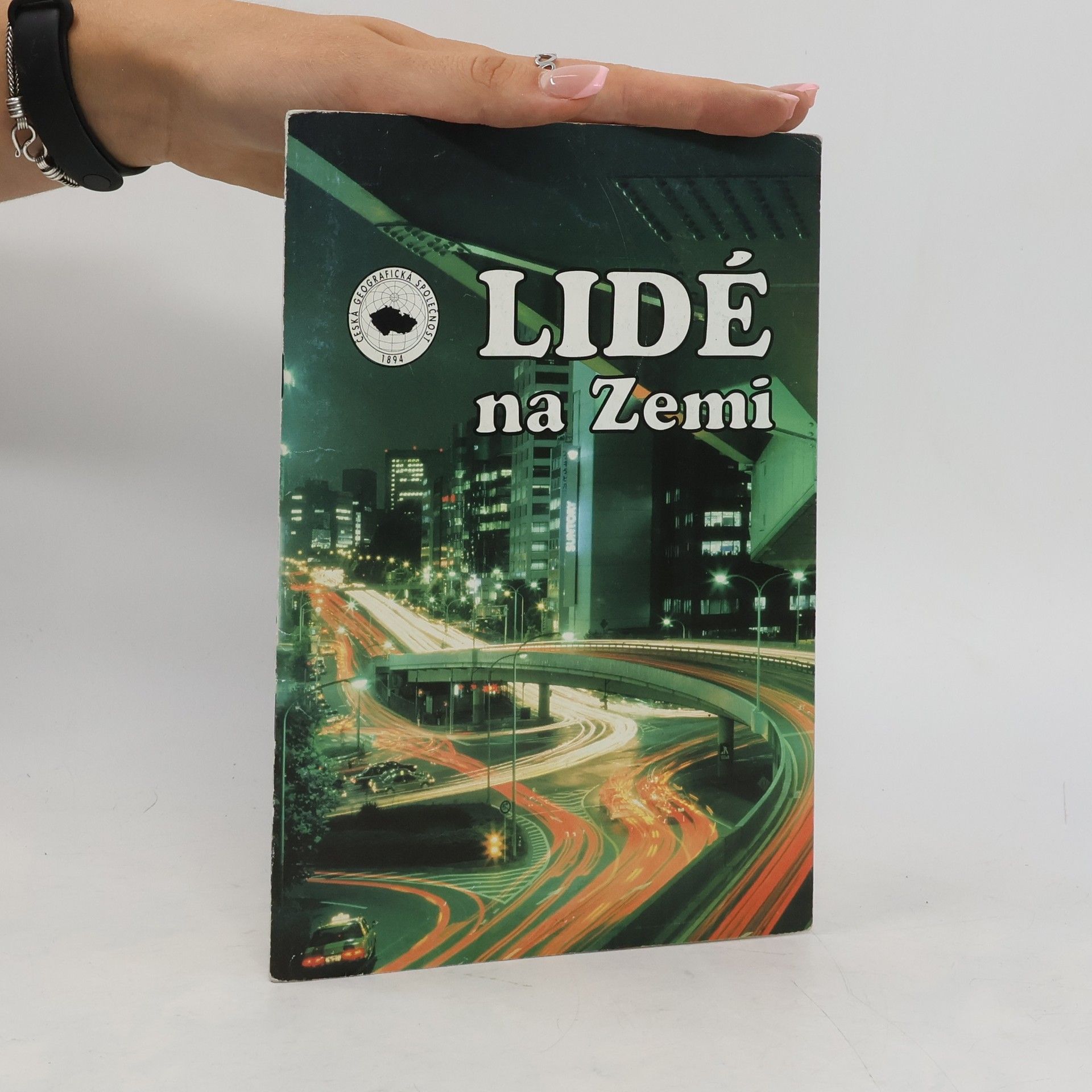 Ivan Bičík Lidé na Zemi : učebnice zeměpisu