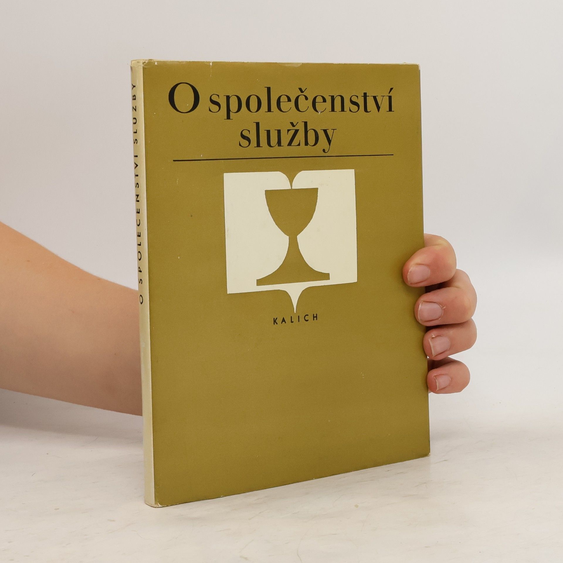 Collectif d'auteurs O společenství služby