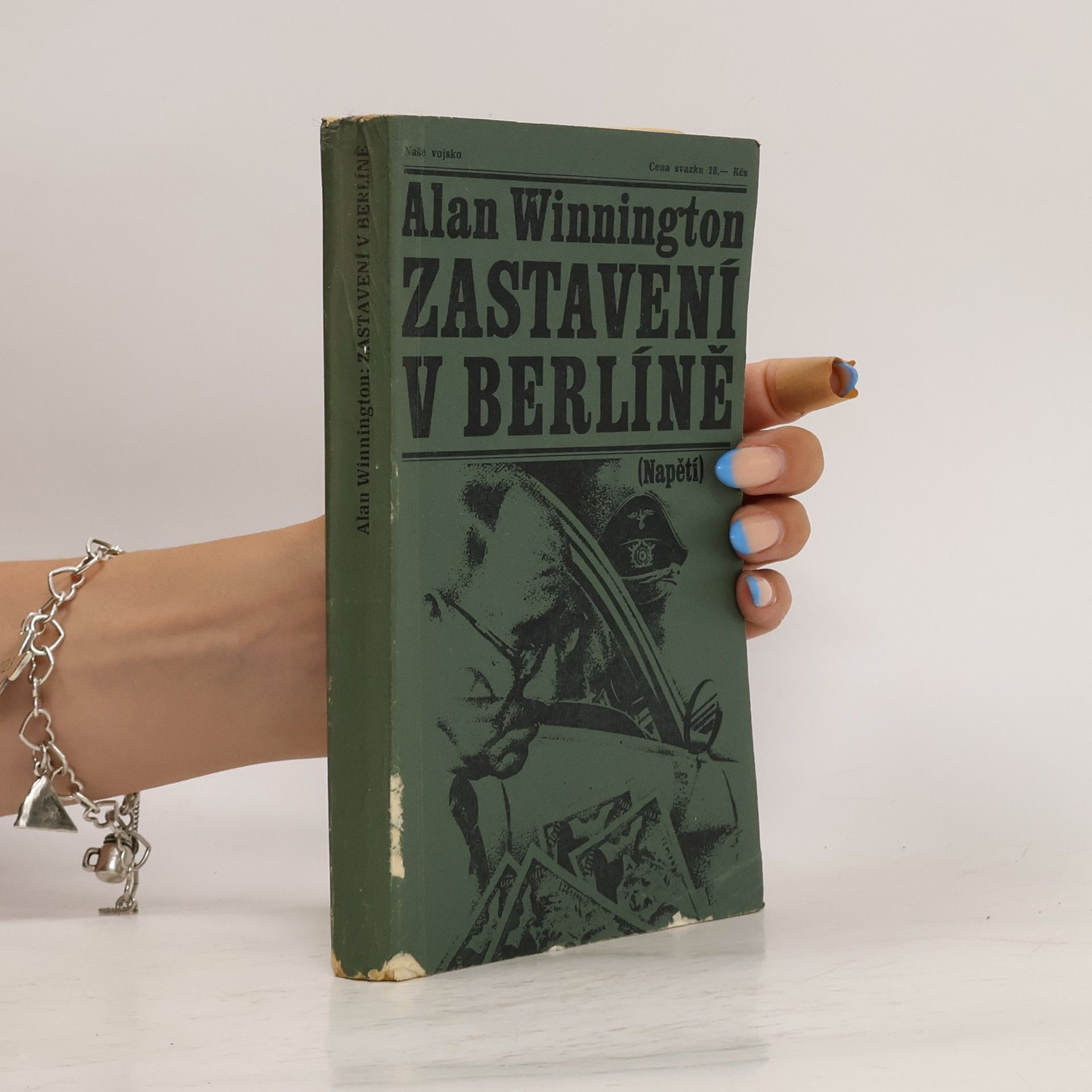 Alan Winnington Zastavení v Berlíně