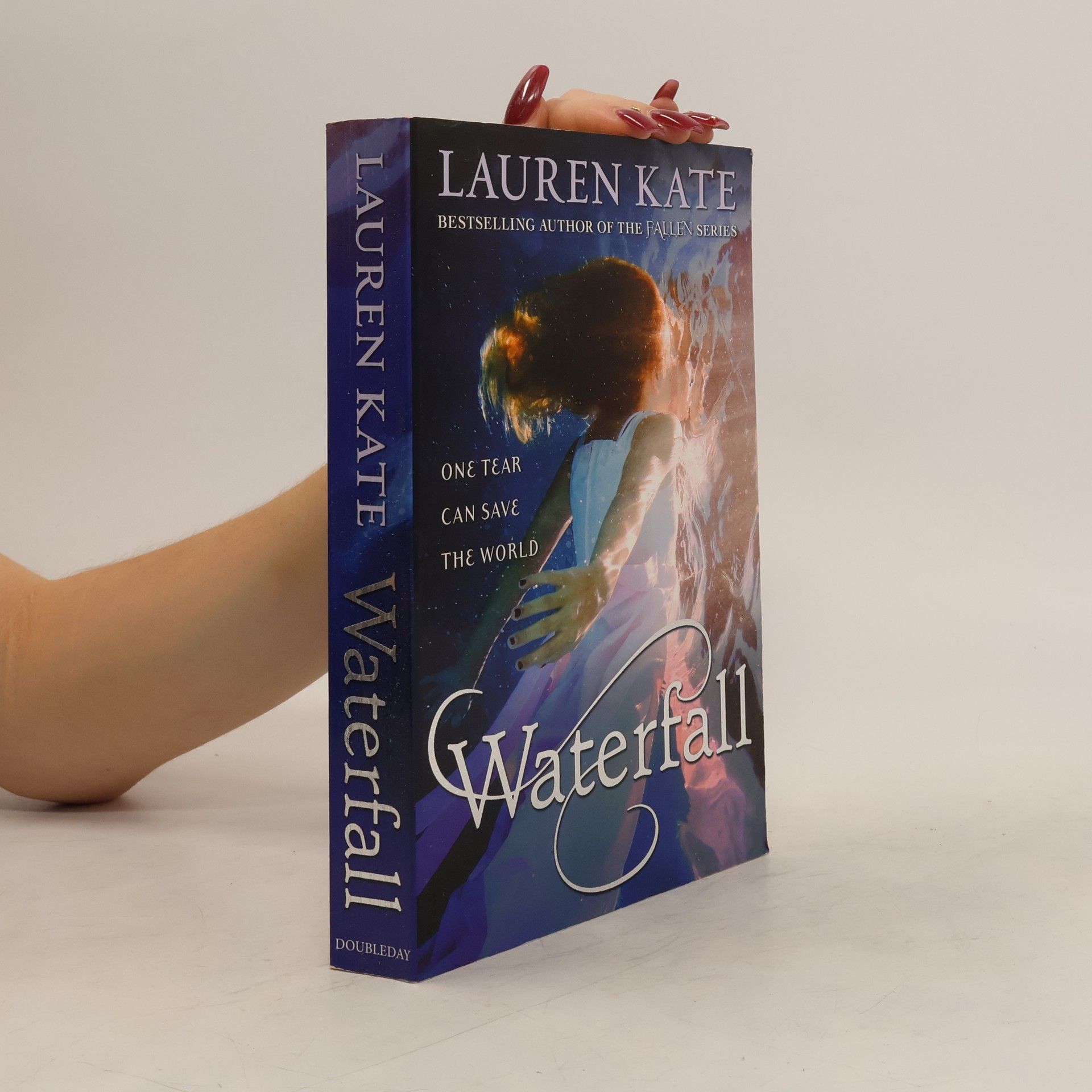Lauren Kate Waterfall