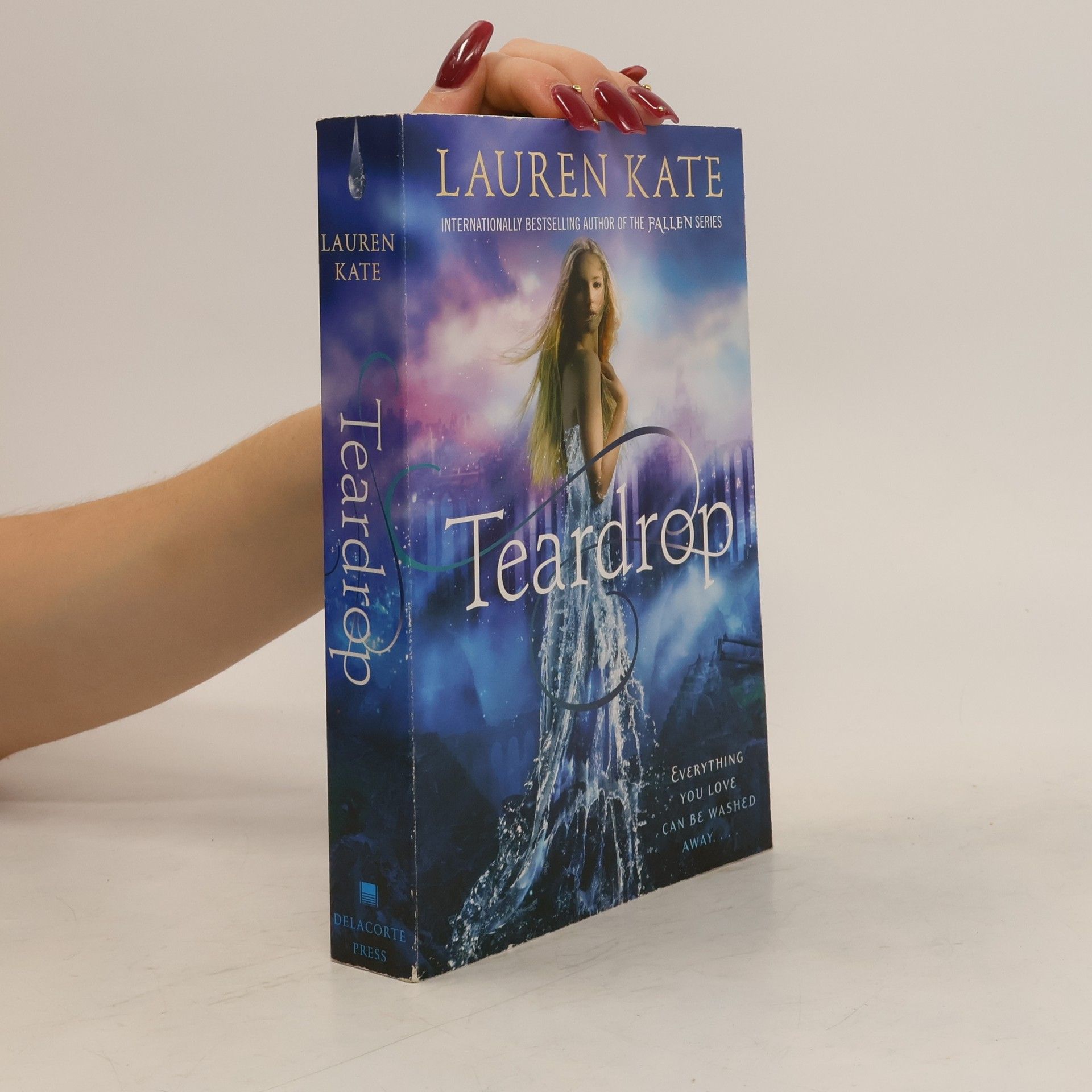 Lauren Kate Teardrop