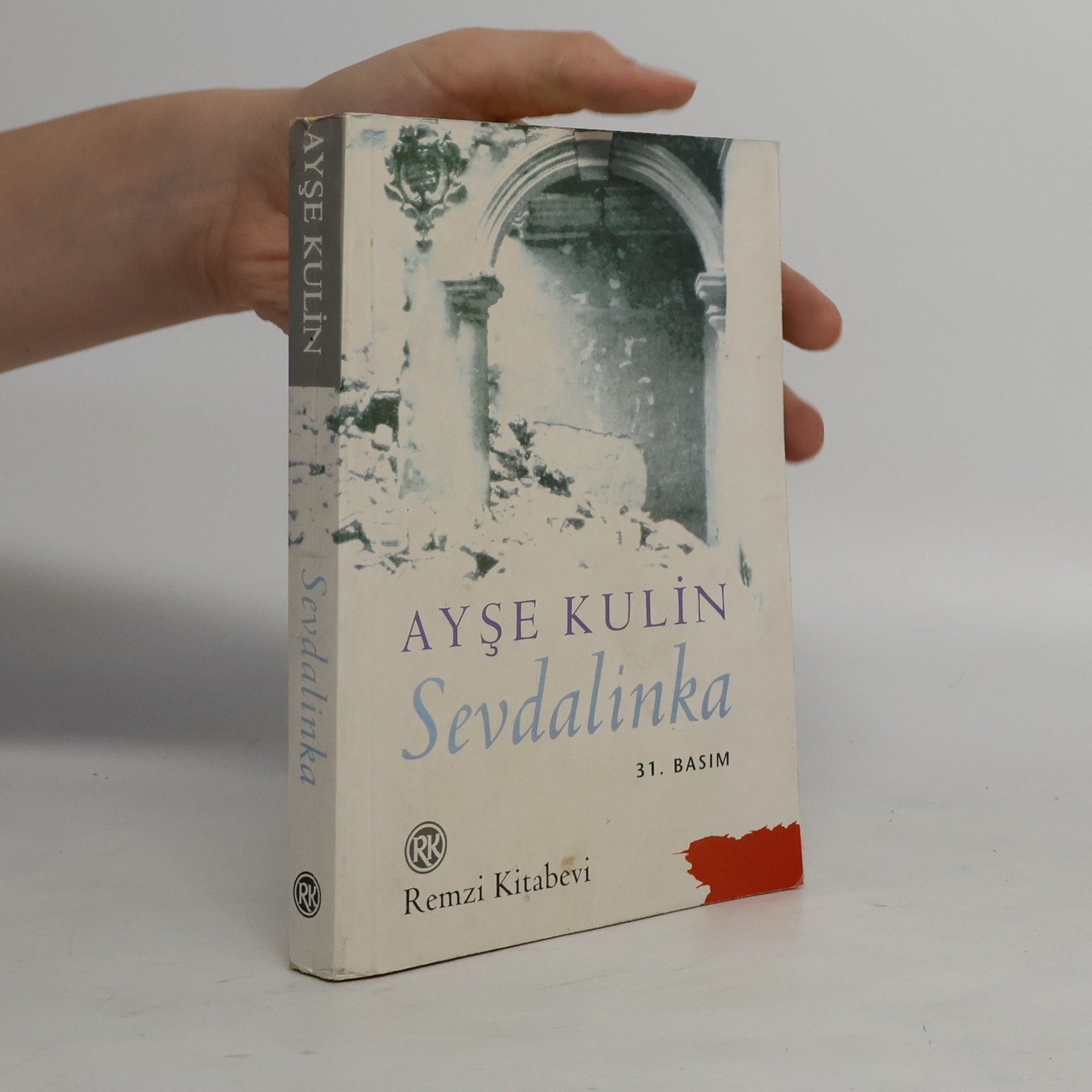 Ayşe Kulin Sevdalinka