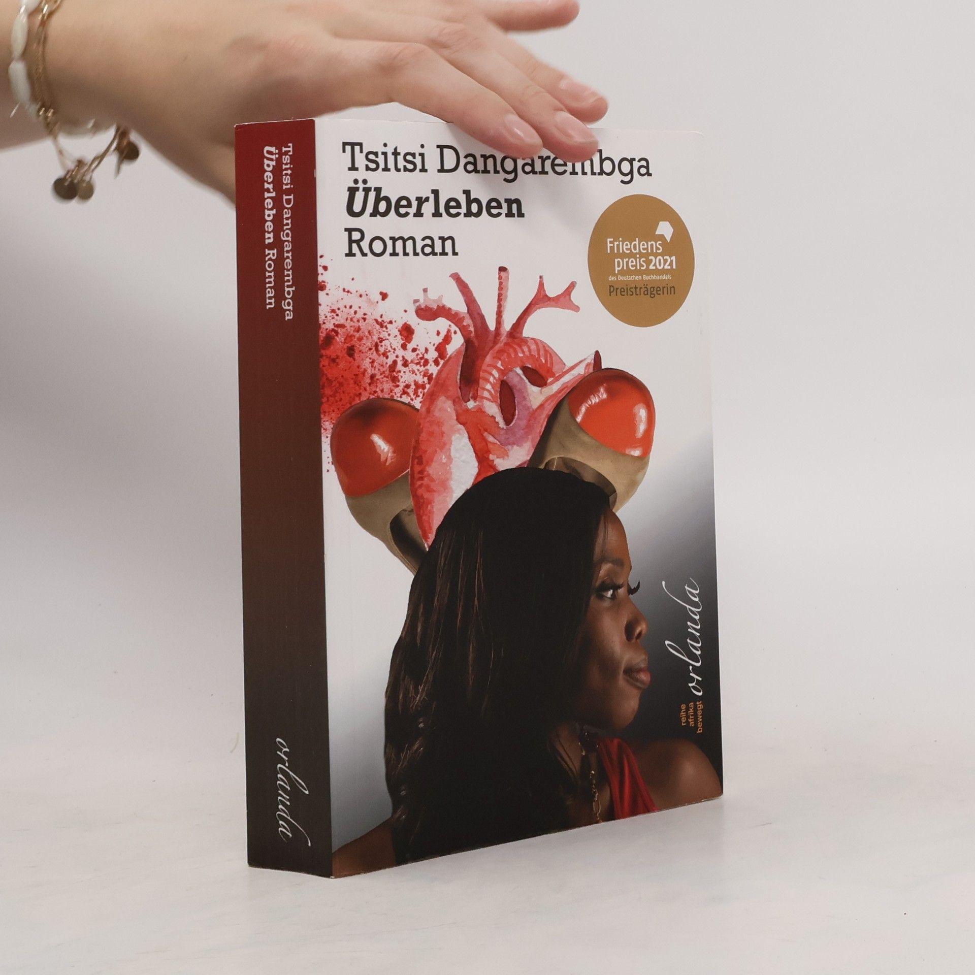 Tsitsi Dangarembga Überleben