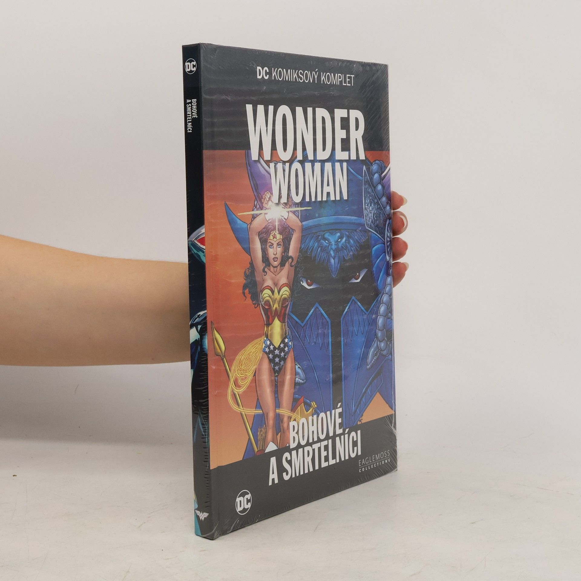 kolektiv Wonder Woman. Bohové a smrtelníci