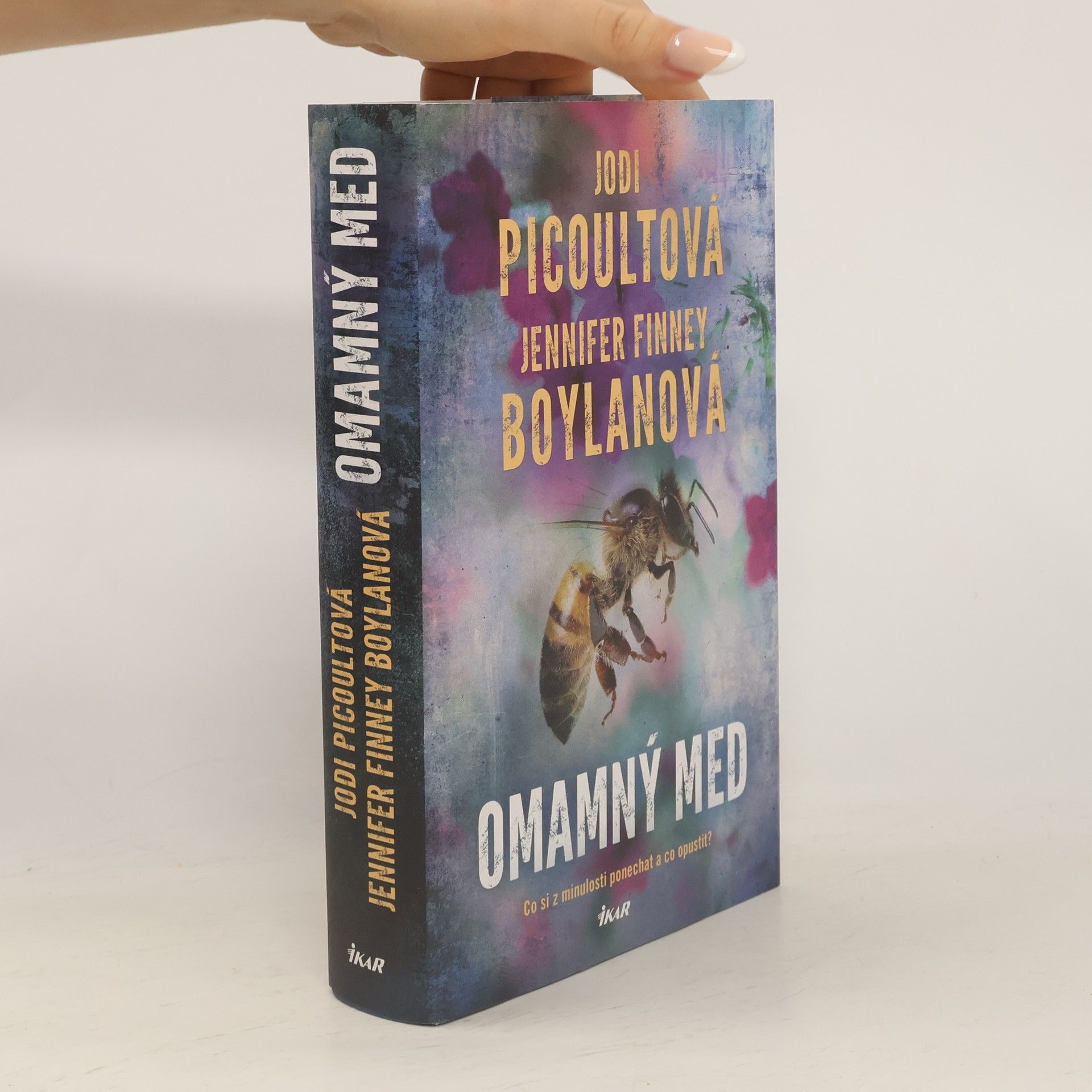 Jodi Picoult Omamný med