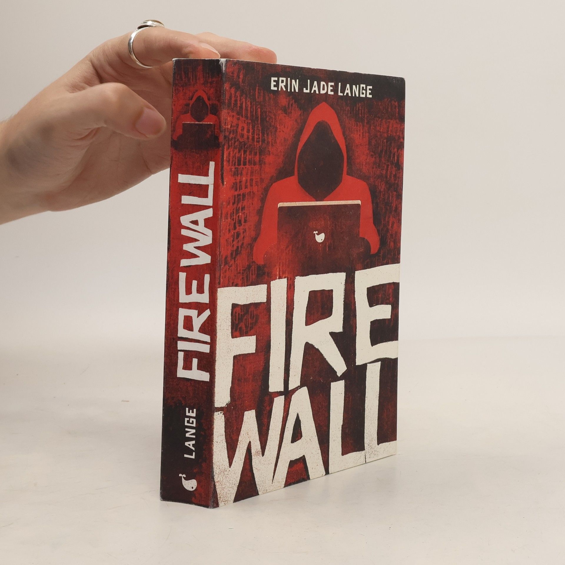 Erin Jade Lange Firewall