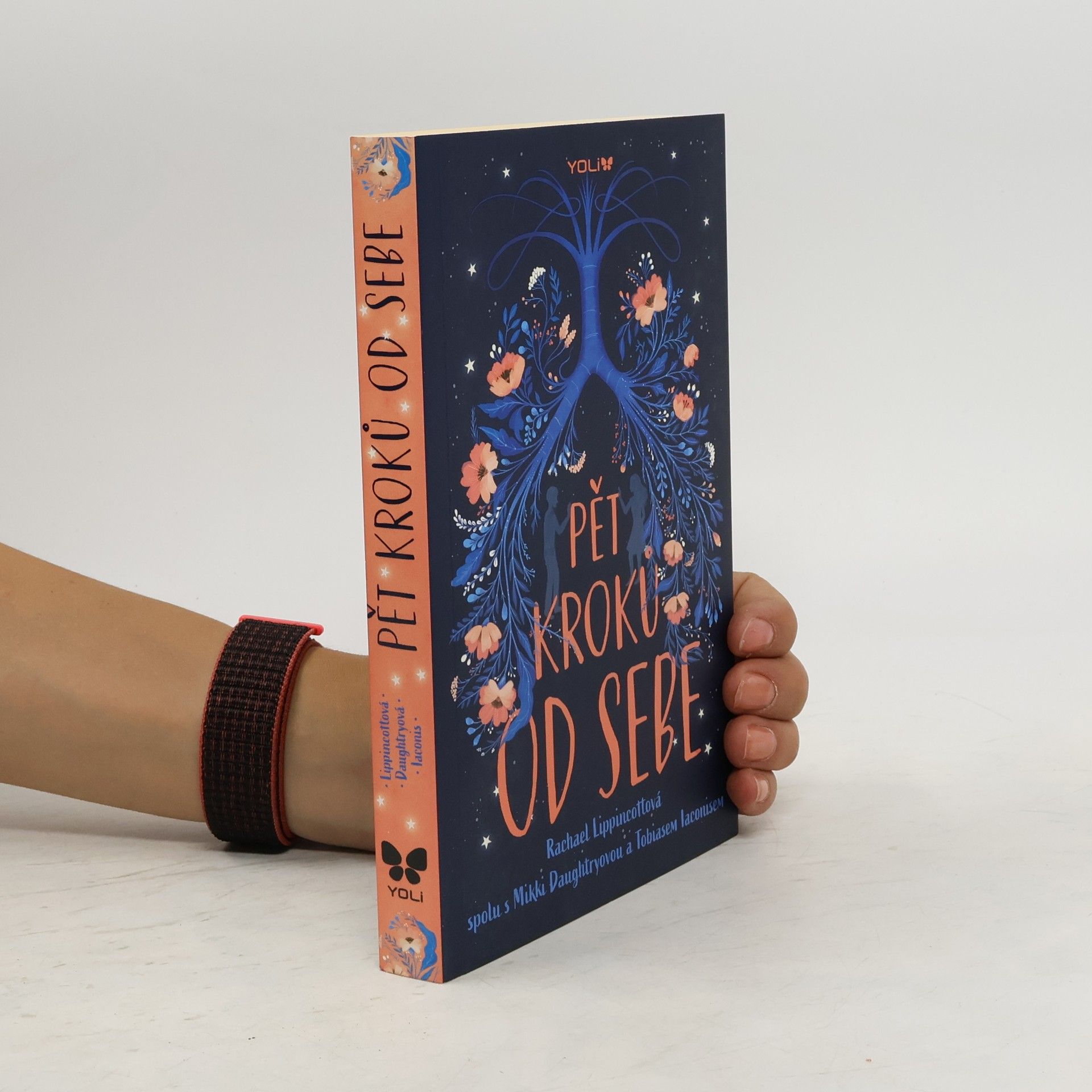 Rachael Lippincott Pět kroků od sebe