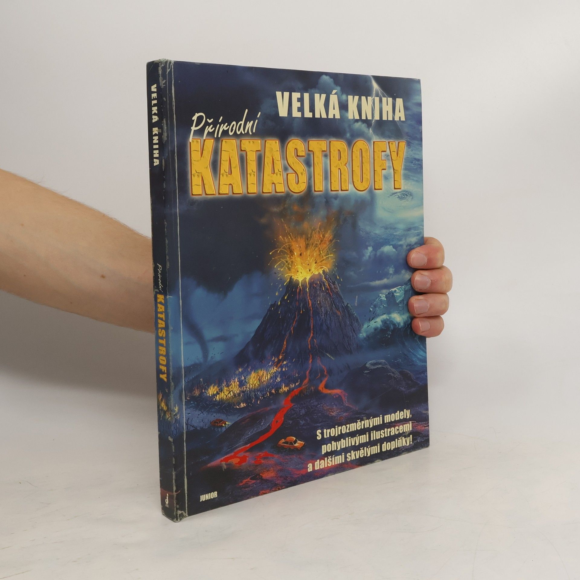 Alena Benešová Velká kniha přírodní katastrofy