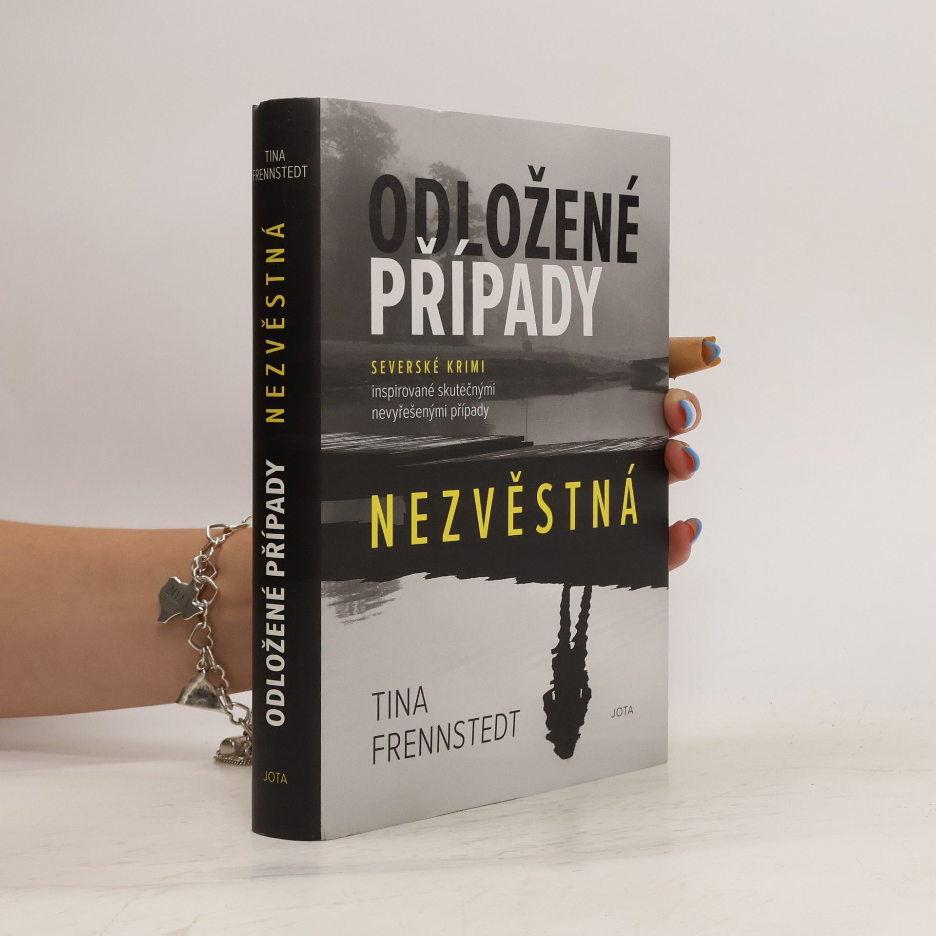 Tina Frennstedt Odložené případy. Nezvěstná