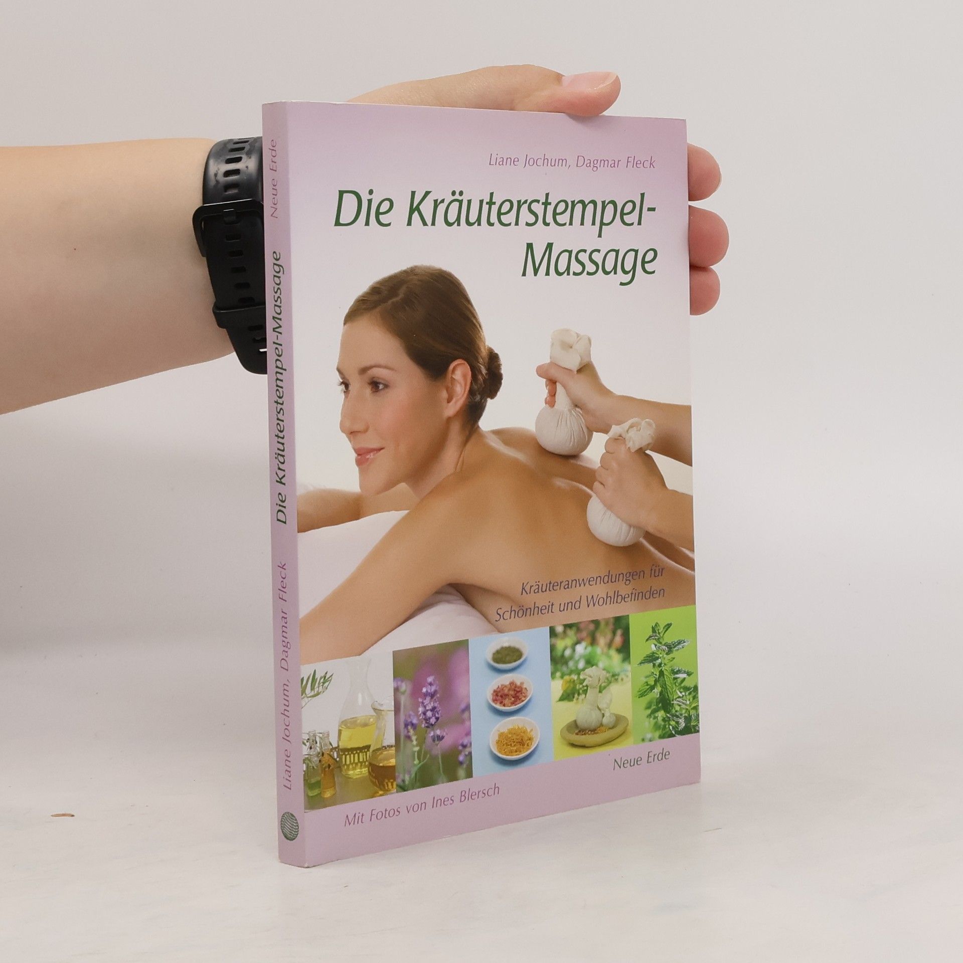 Liane Jochum Kräuterstempel-Massage