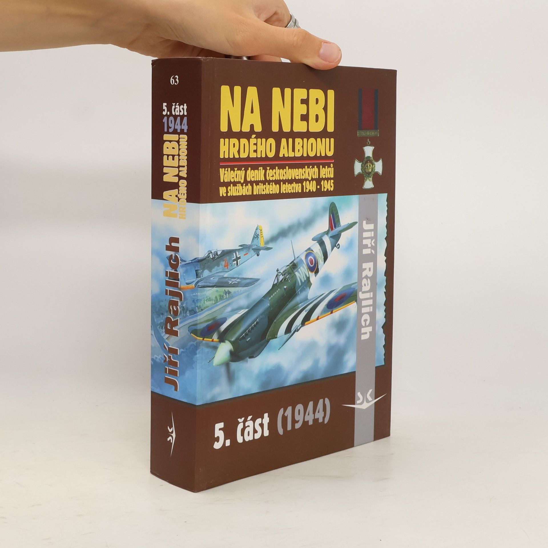 Jiří Rajlich Na nebi hrdého Albionu 5. 1944