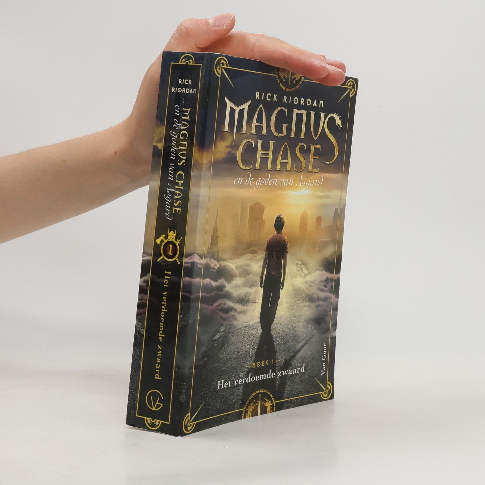 Rick Riordan Het verdoemde zwaard 1