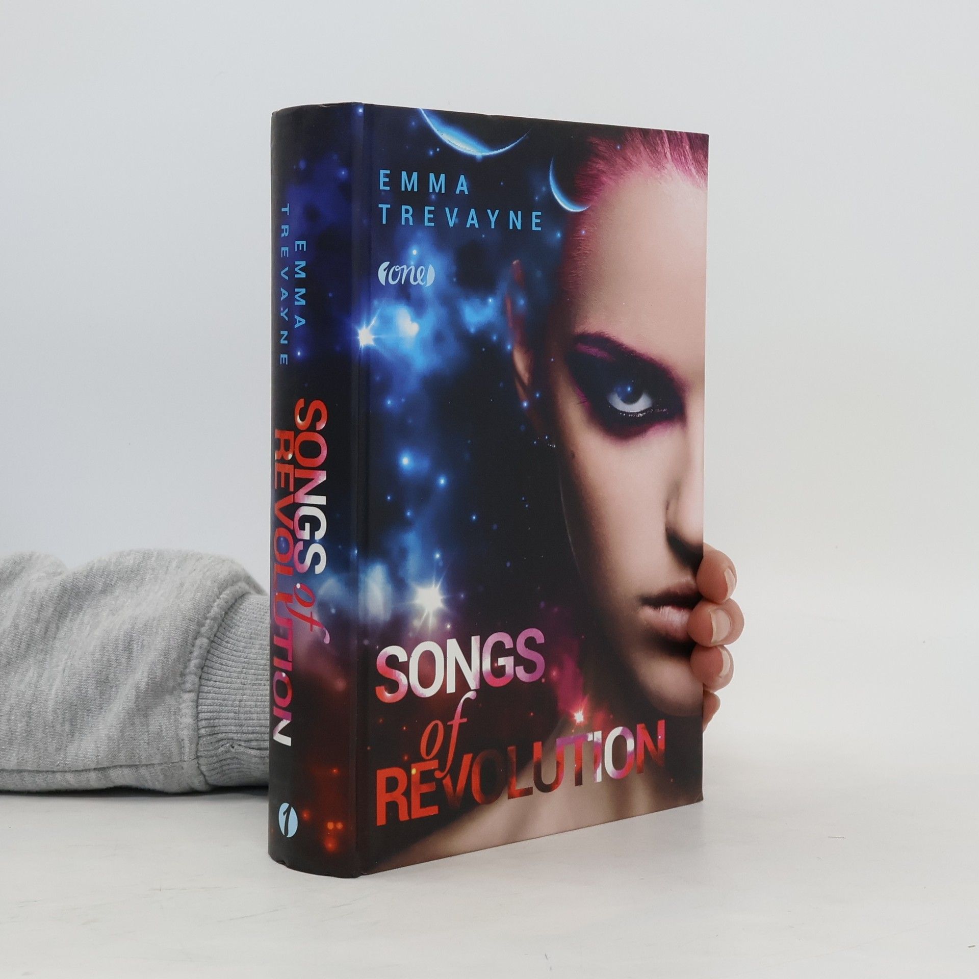 Emma Trevayne Songs of Revolution