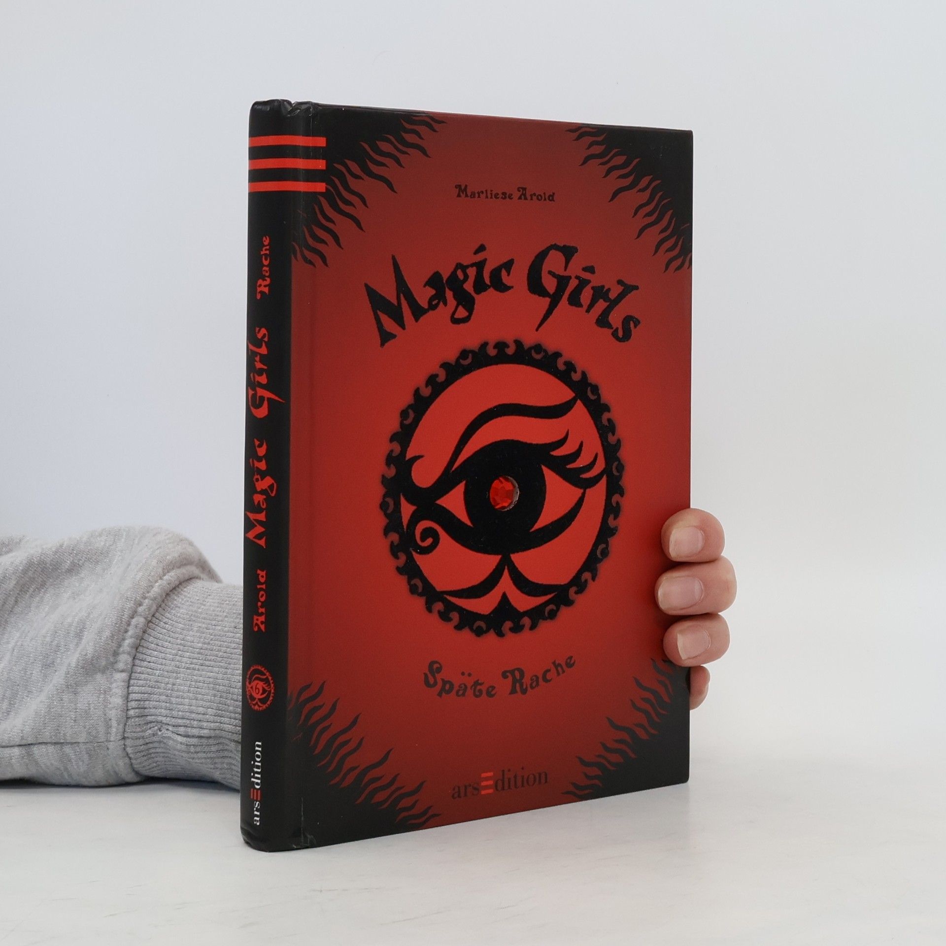MArliese Aroldová  Magic Girls: Späte Rache