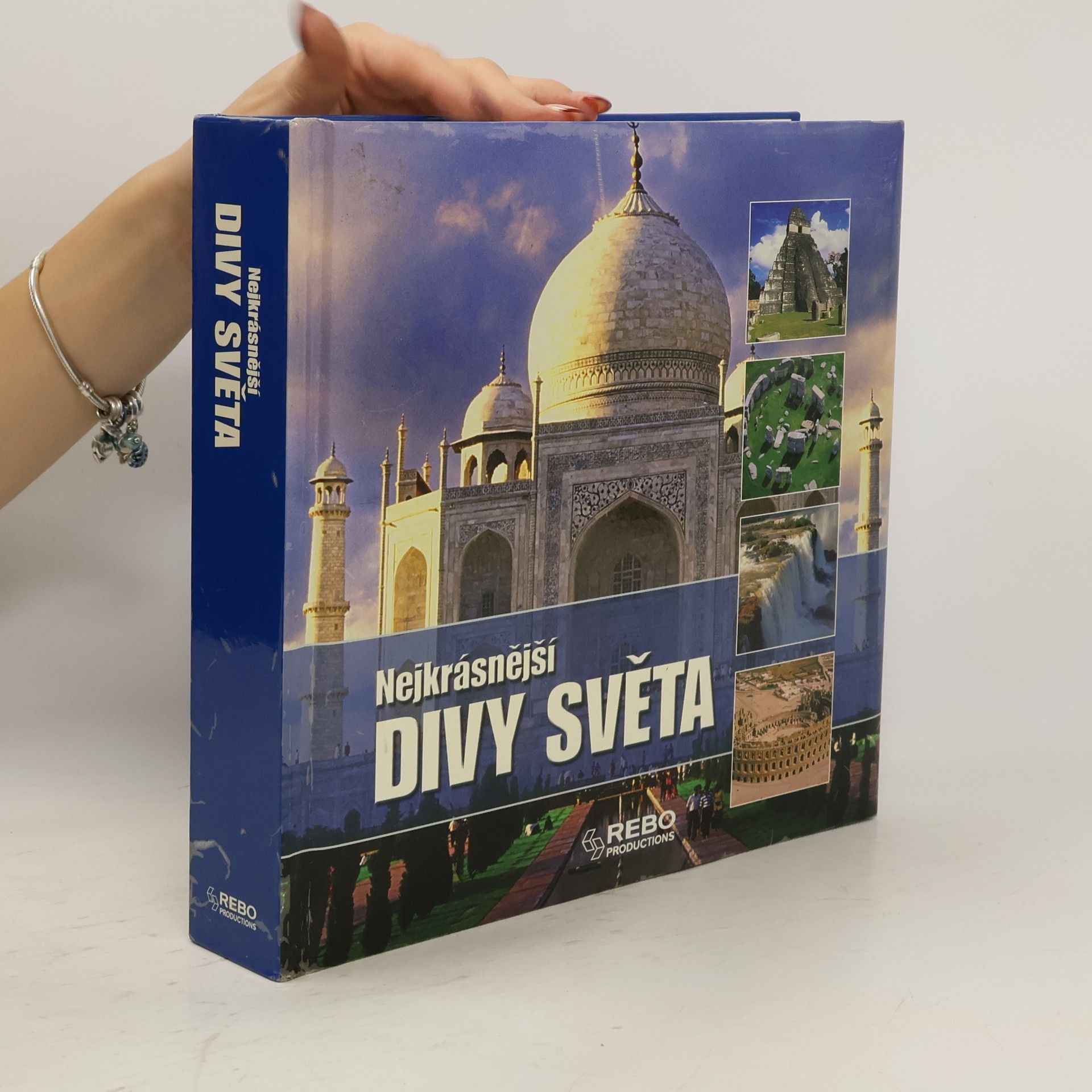 Claire Lemoine Nejkrásnější divy světa