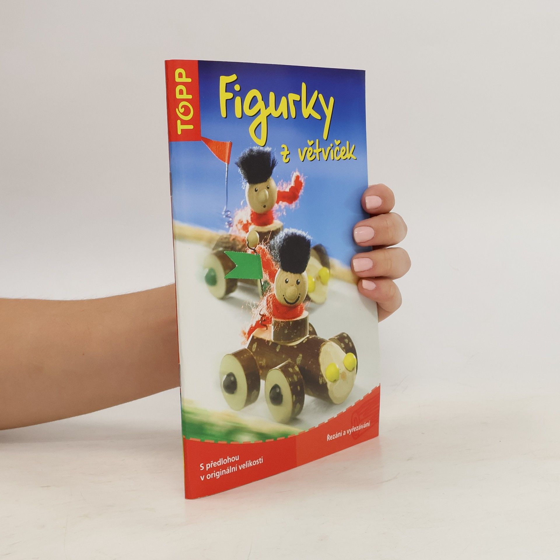 Daniel Täubner Figurky z větviček