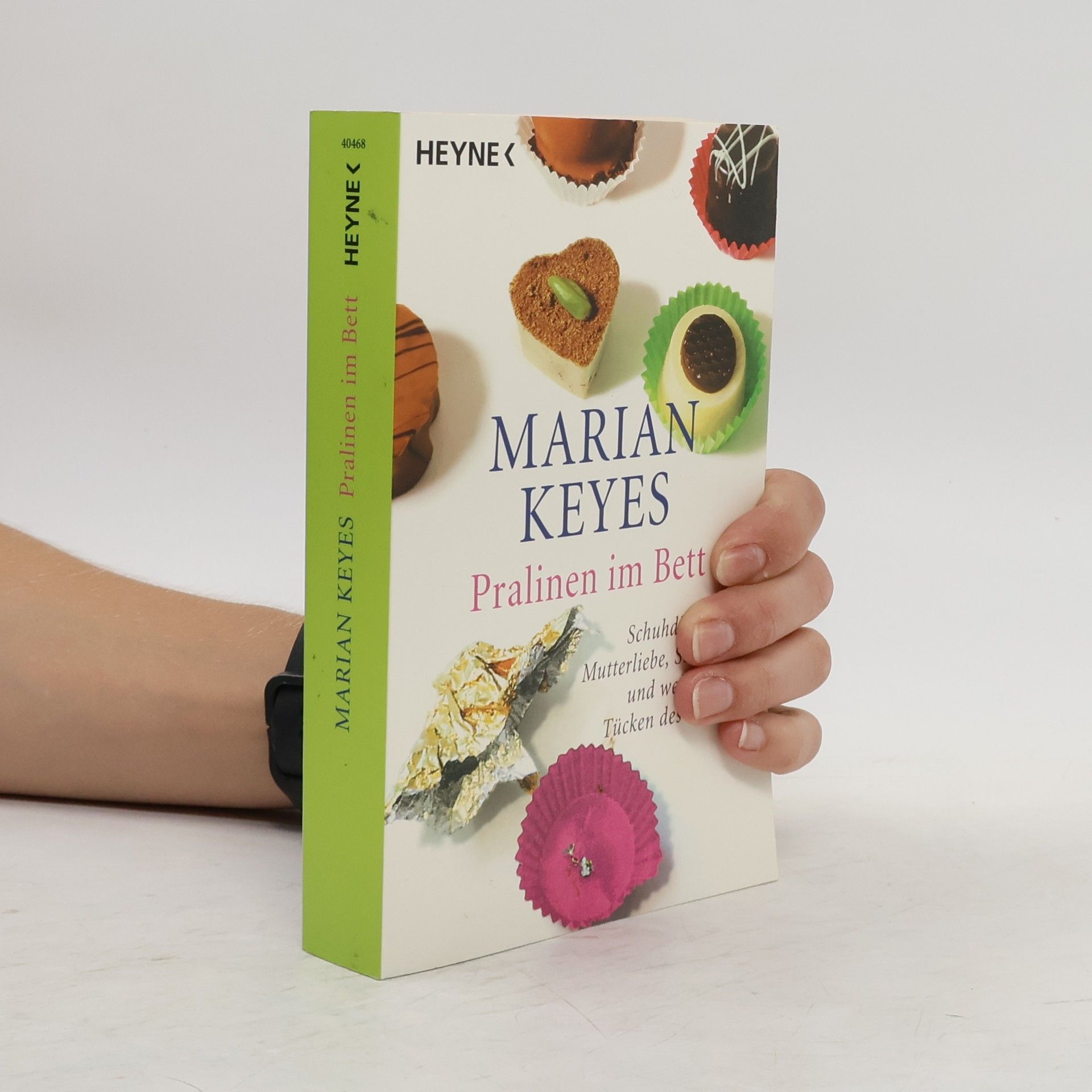 Marian Keyes Pralinen im Bett