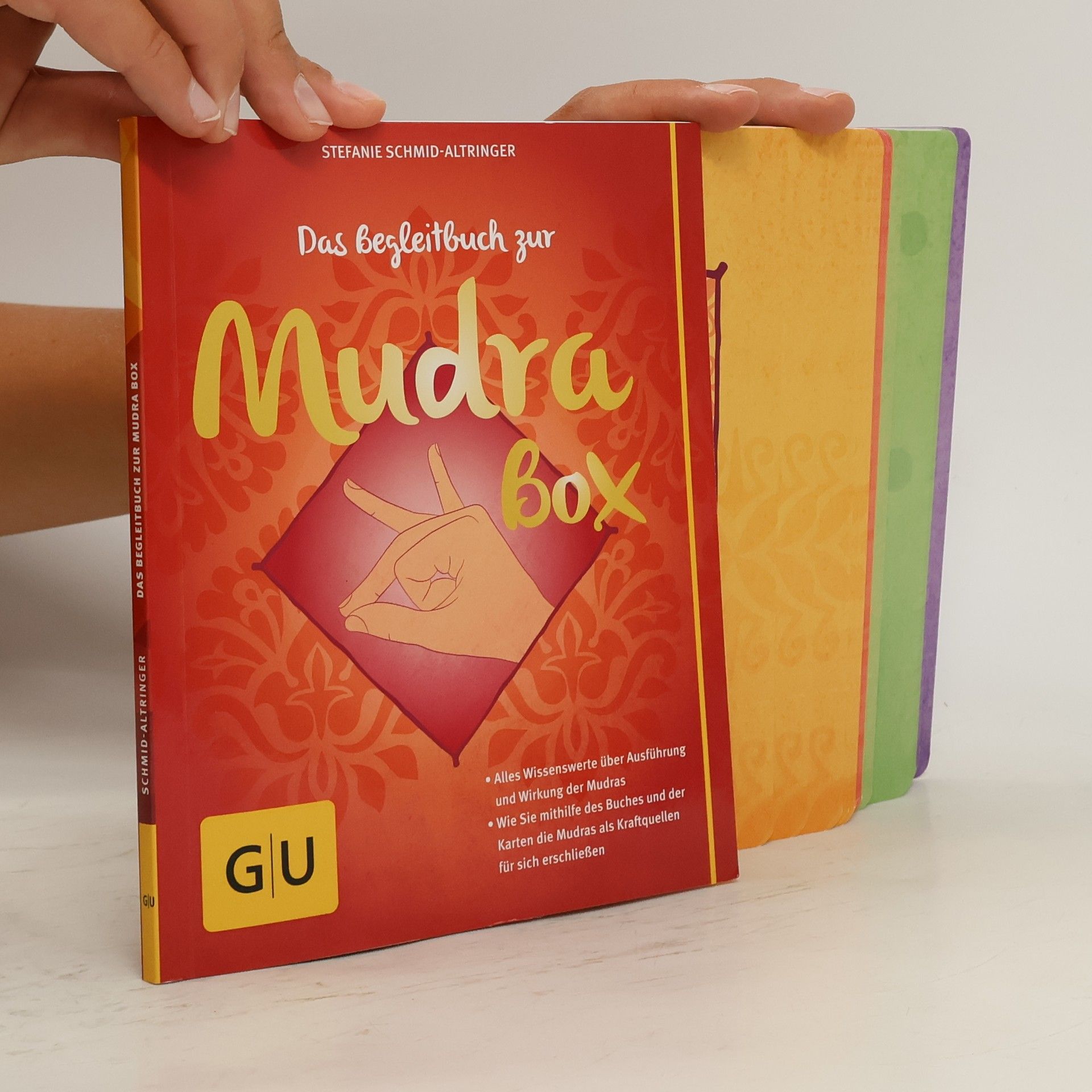 Stefanie Schmid Das Begleitbuch zur Mudra-Box