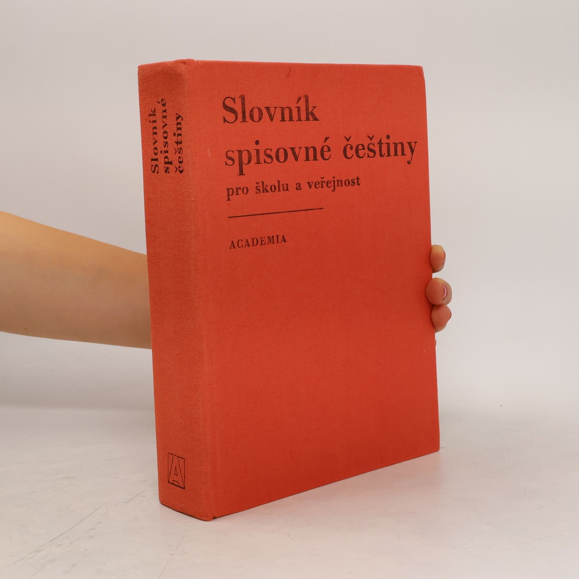 Josef Filipec Slovník spisovné češtiny pro školu a veřejnost